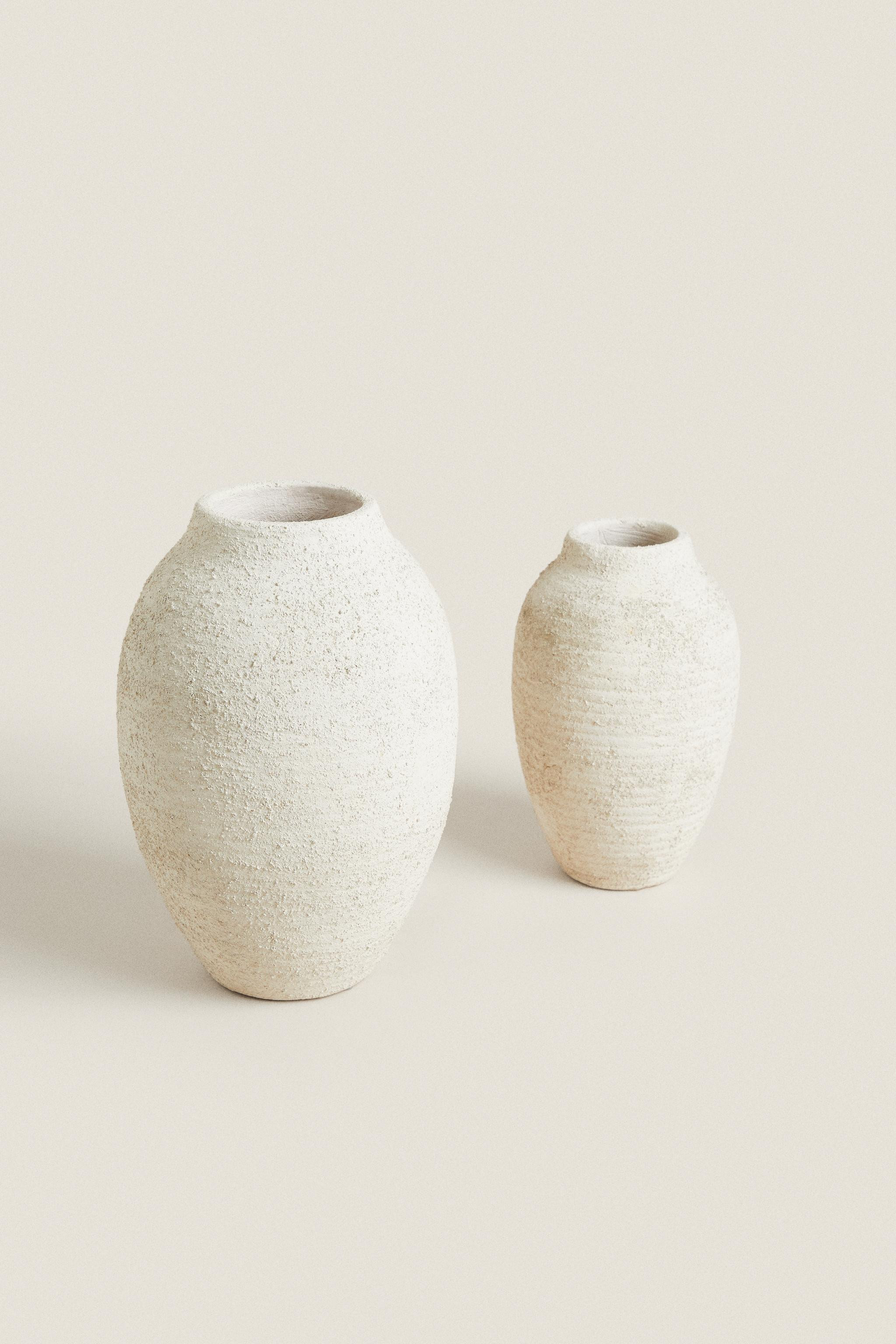 ROUGH-EFFECT CERAMIC VASE | Zara US