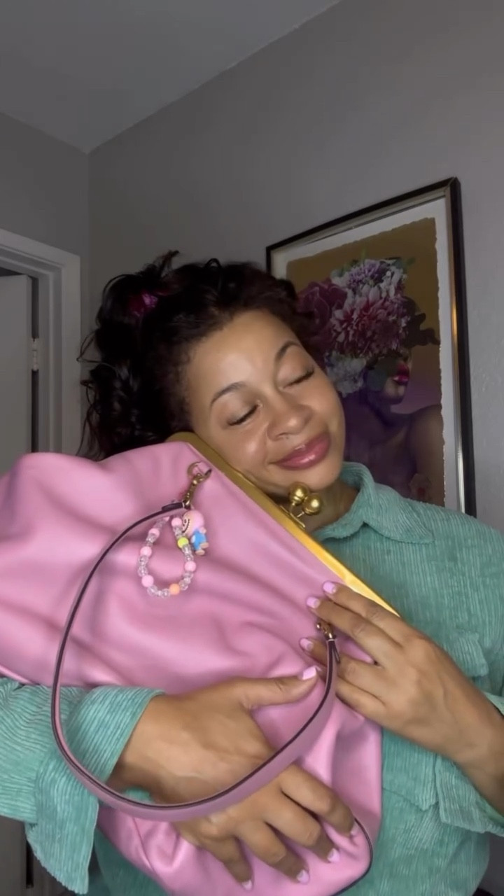 These are my ladies 💕✨. 
  My @coach collection is that girl—everything is linked in my LTK.

#LTKstyle #CoachCollection #EverydayLuxury #BagObsessed #StyledByMe LTKfashion

#LTKstorytime #LTKdayinmylife #LTKSaleAlert