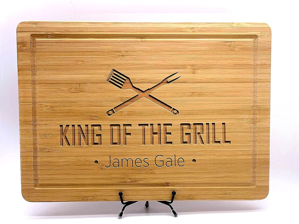 King of the Grill, Cutting Board, Personalized Cutting Boards for Men and Dad, Fathers Day or Dad... | Amazon (US)