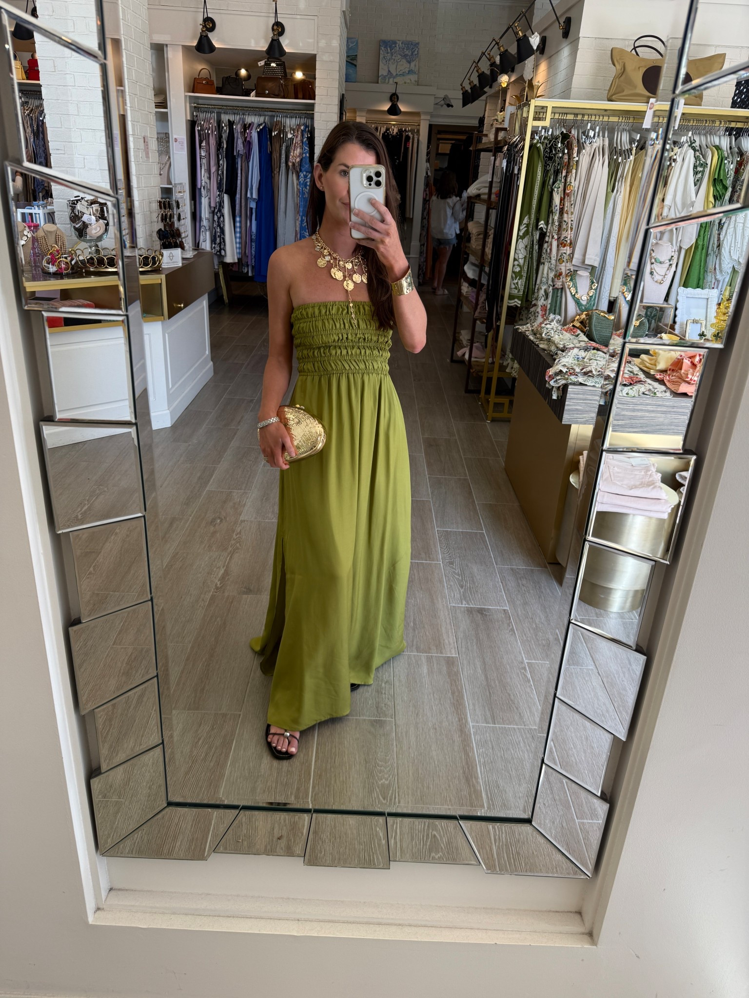 Wearing size x small 

#LTKootd #LTKSpringSale #LTKgrwm