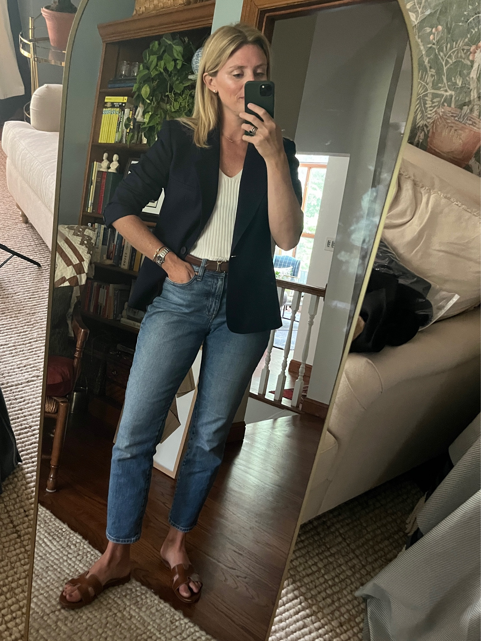 Skip the sweatshirt and scrunch the sleeve. #oldmoney #classic #blazer

#LTKSeasonal #LTKstyletip #LTKworkwear