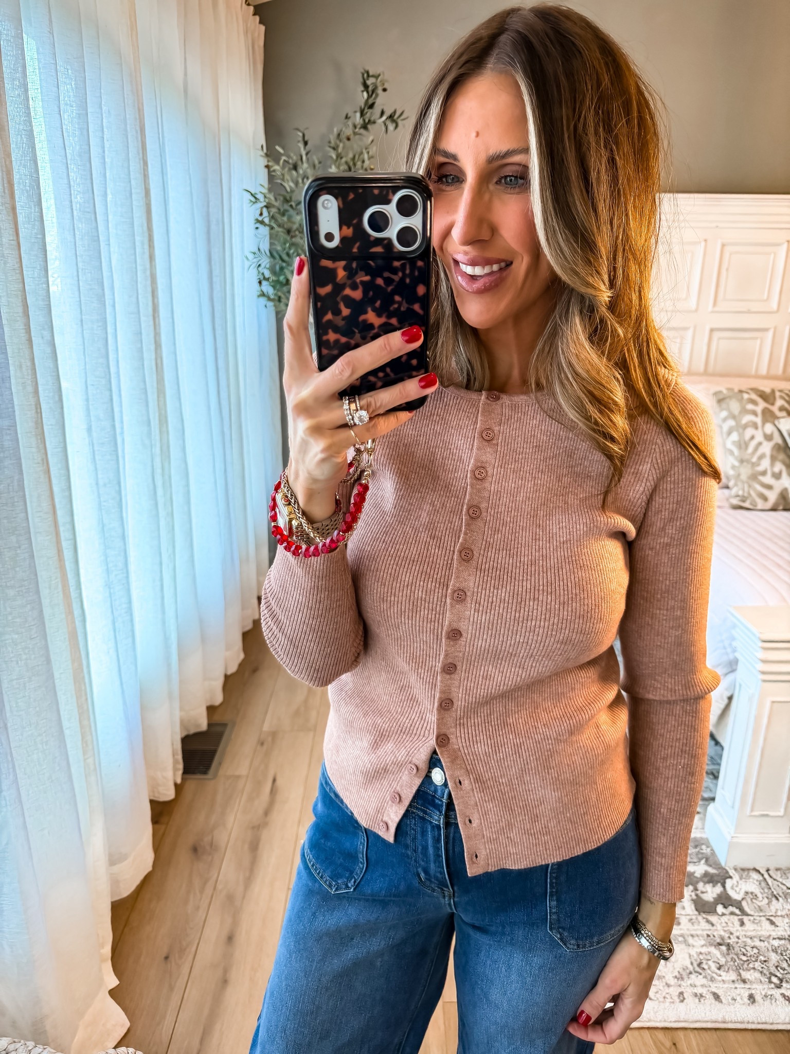 Shocked at this quality on Amazon 
Size small cardigan 
Size medium jeans 
Elevated closet builders 

#LTKMidsize #LTKmomlife #LTKOver40