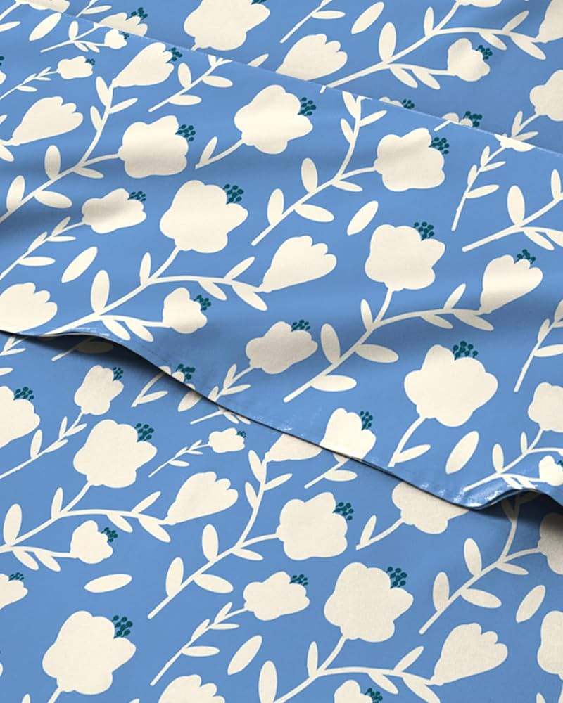 Floral Sheets - Blue & White Bed Sheet Set - 1 Flat, 1 Fitted & 2 Pillowcases w/ Deep Pockets - C... | Amazon (US)