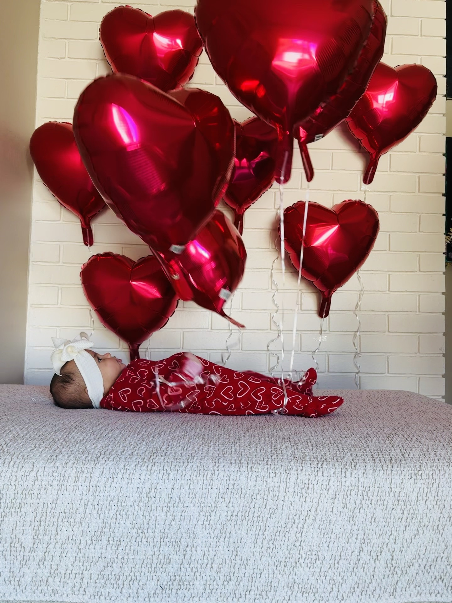 DIY Valentine’s Day photo shoot 

#LTKBaby #LTKKids #LTKBump
