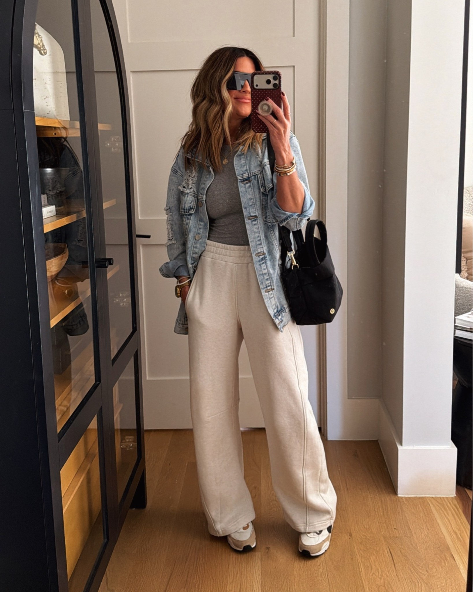 Chic comfies—yes, please!😎
xs in bottoms and tank, small in jacket.

#LTKgrwm #LTKootd #LTKdayinmylife