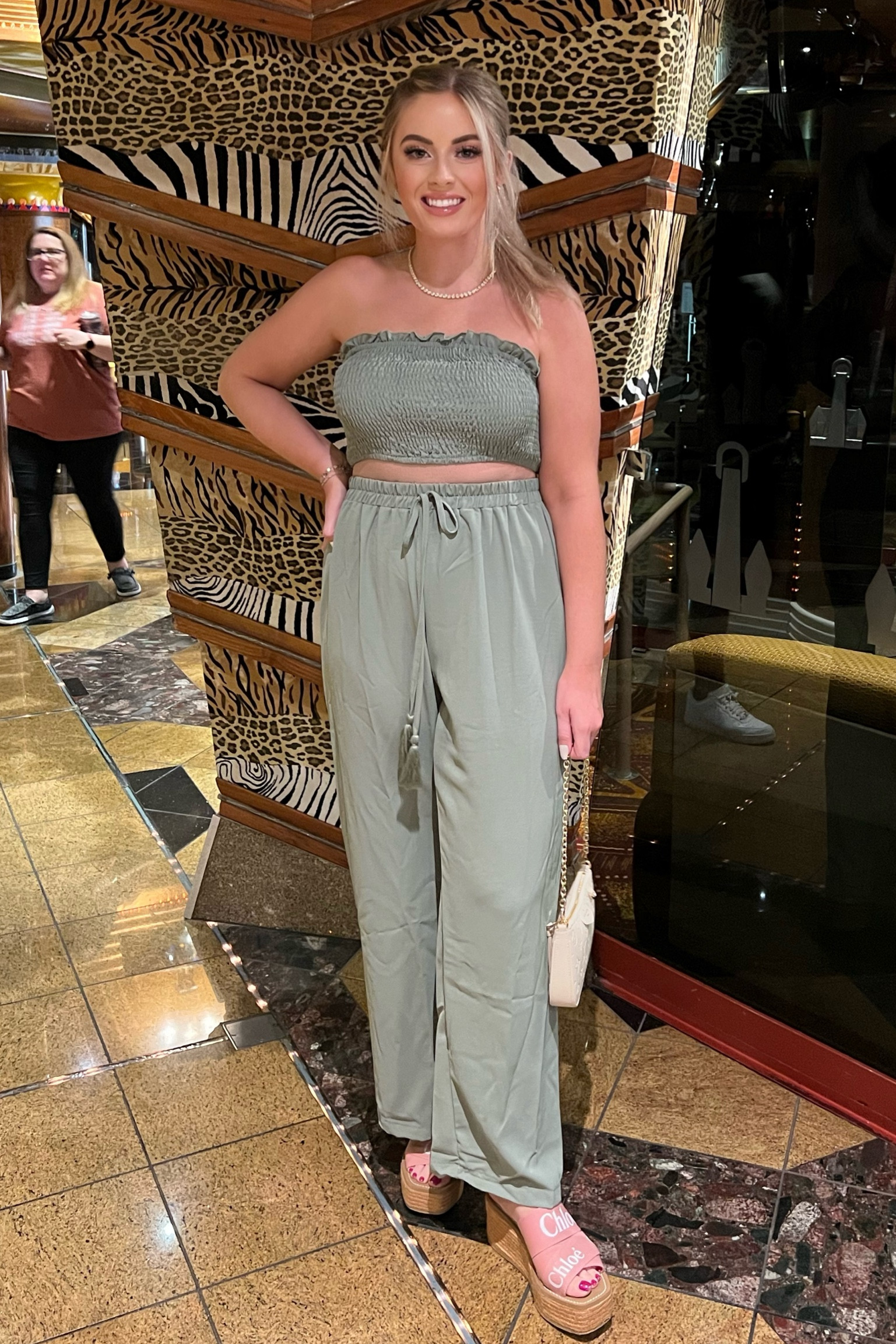 Vacation outfit
Two piece set
Womens outfit
Green
Chloe
Wedges