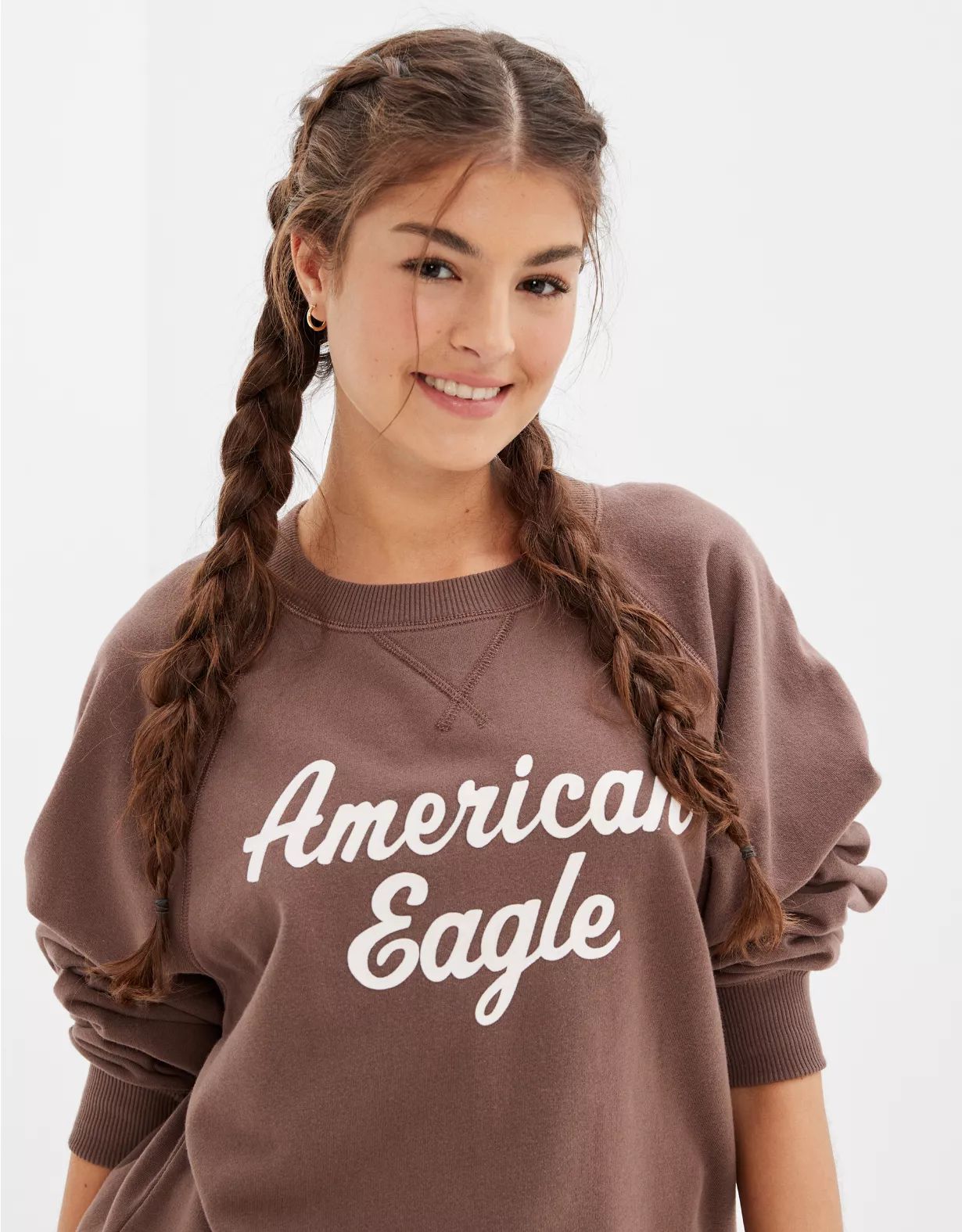 AE Oversized Crew Neck Graphic Sweatshirt | American Eagle Outfitters (US & CA)