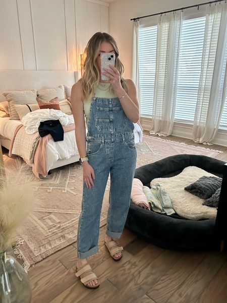 Casual outfit - overalls

#LTKstyletip #LTKfindsunder100 #LTKshoecrush