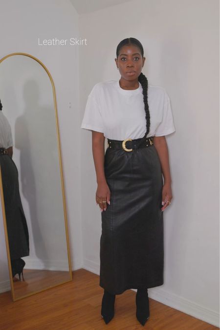 Vintage leather skirts 

#LTKstyletip