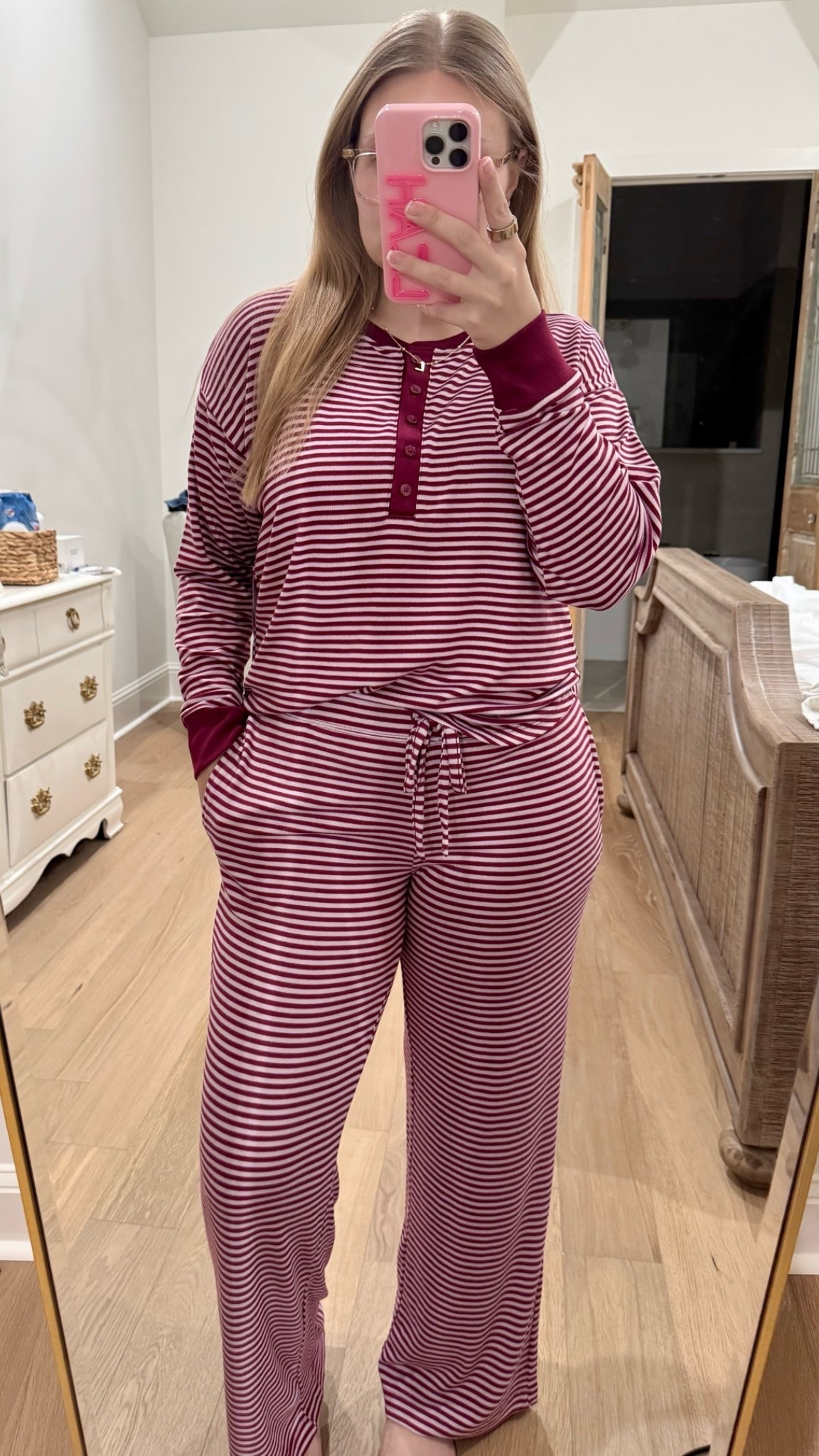 WALMART!! 🫢 so soft and would be perfect to lounge or wear in the hospital after baby! 👶🏼

#LTKootd #LTKmomlife #LTKdayinmylife
