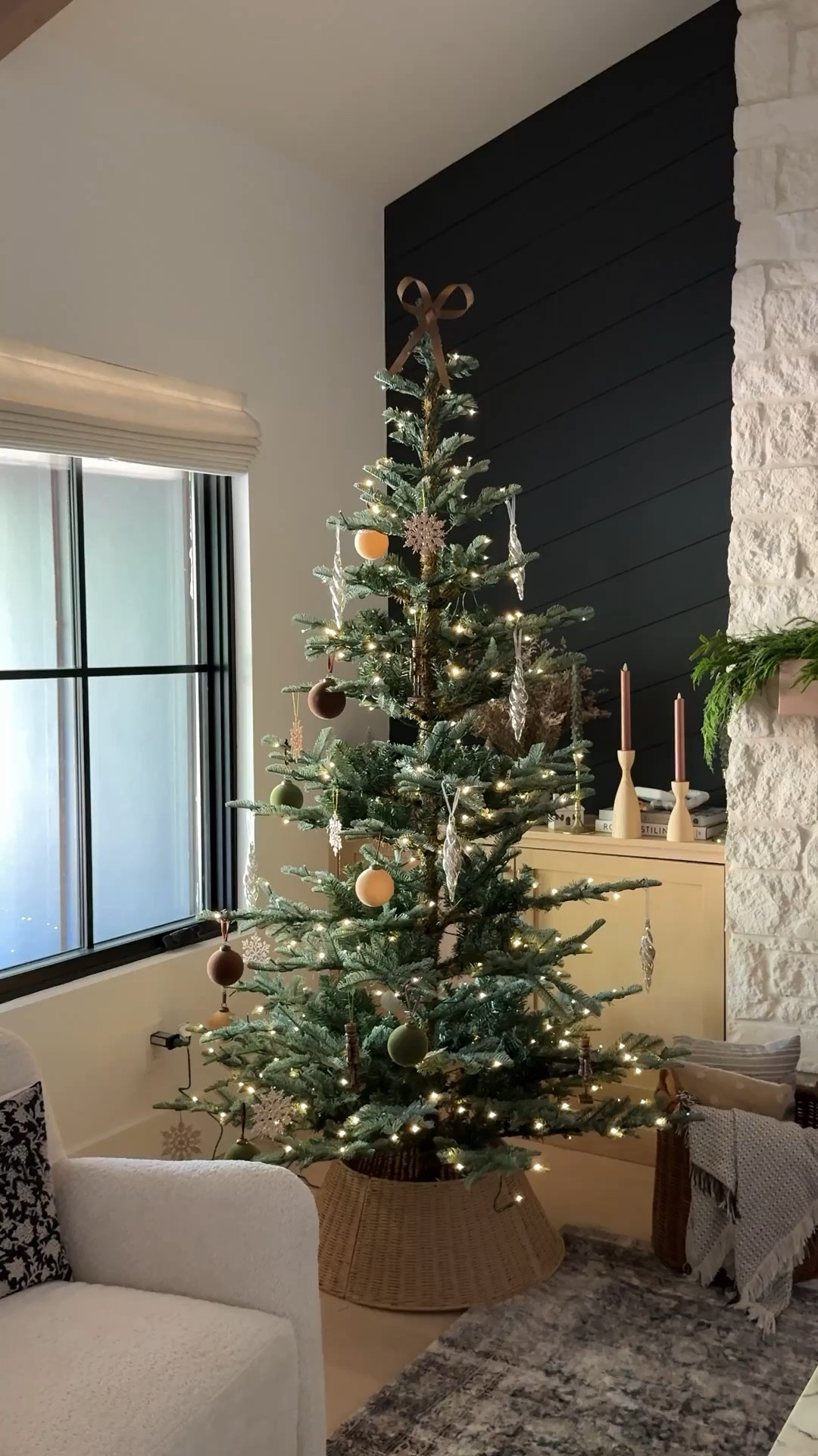 Christmas decor Can you believe it’s 57 more days until Christmas! Here are some of my favorite finds this year 

Christmas countdown calendar. King of Christmas. Ornaments. Tree skirt rattan.. Christmas tree topper. Fireplace. Accent chair. Basket. Throw blanket. Rug. Christmas tree reindeer. Throw pillows, swivel chair, nutcracker, Amazon target Wayfair. Snowflakes icicle countertops, stool, black, sconce, glass pendant, Christmas wreath. Wood Console table ribbonn 

#LTKFindsUnder100 #LTKHome #LTKSaleAlert