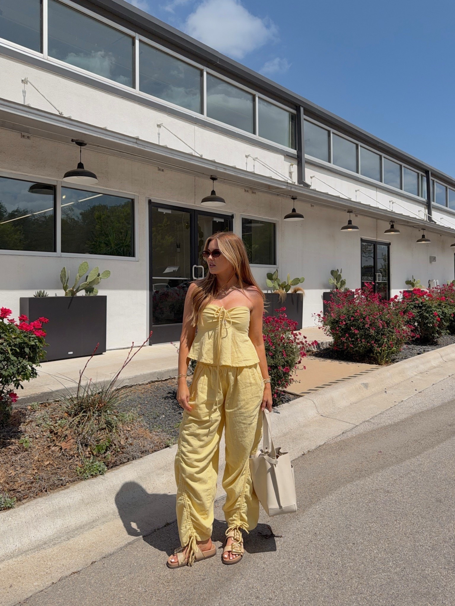 wearing xs! love that this yellow set is comfortable but still different and fun. 

#LTKPetite #LTKSeasonal #LTKootd