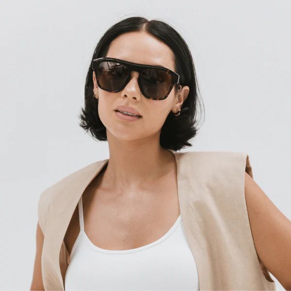 Val Wayfarer Sunglasses | Gigi Pip