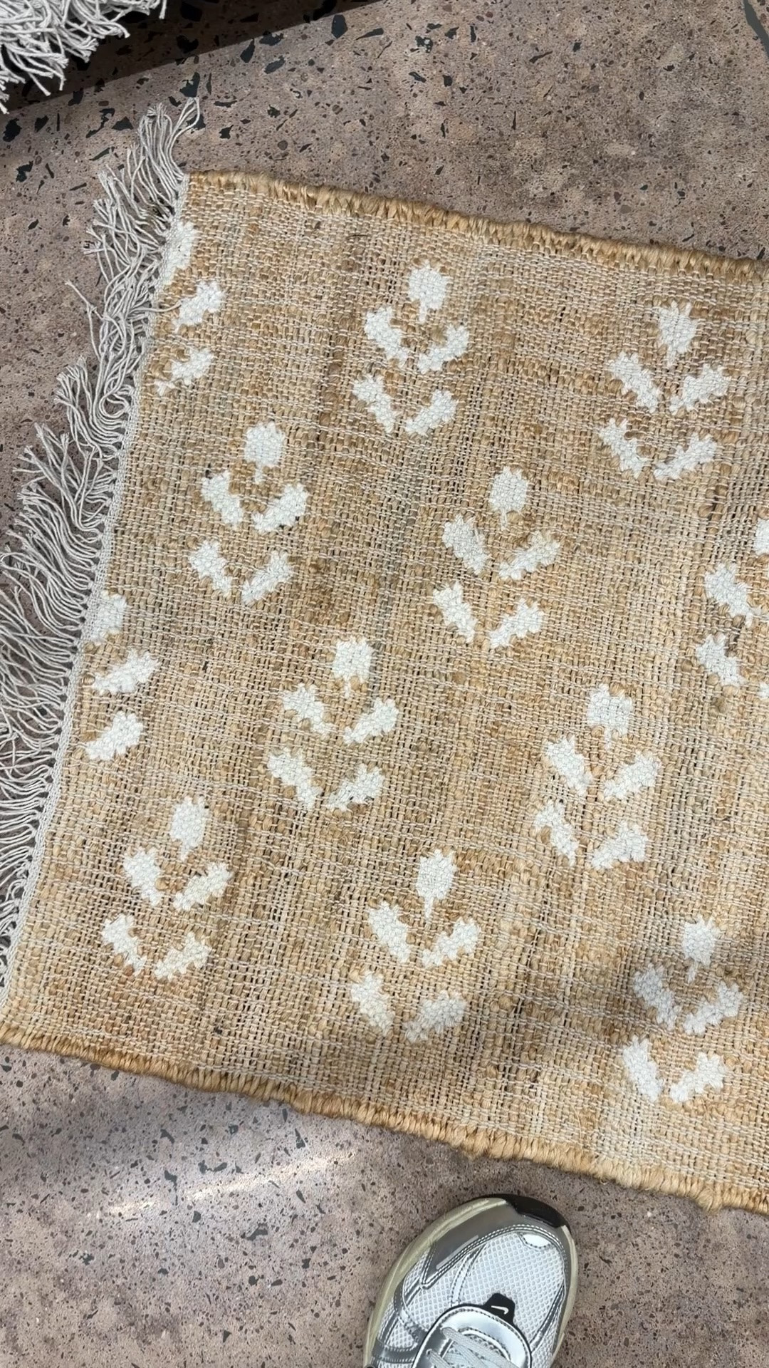 High end looking rug at Walmart! Use indoors or out. Perfect for a summer entryway refresh. #walmarthome homefinds pottery barn

#LTKHome