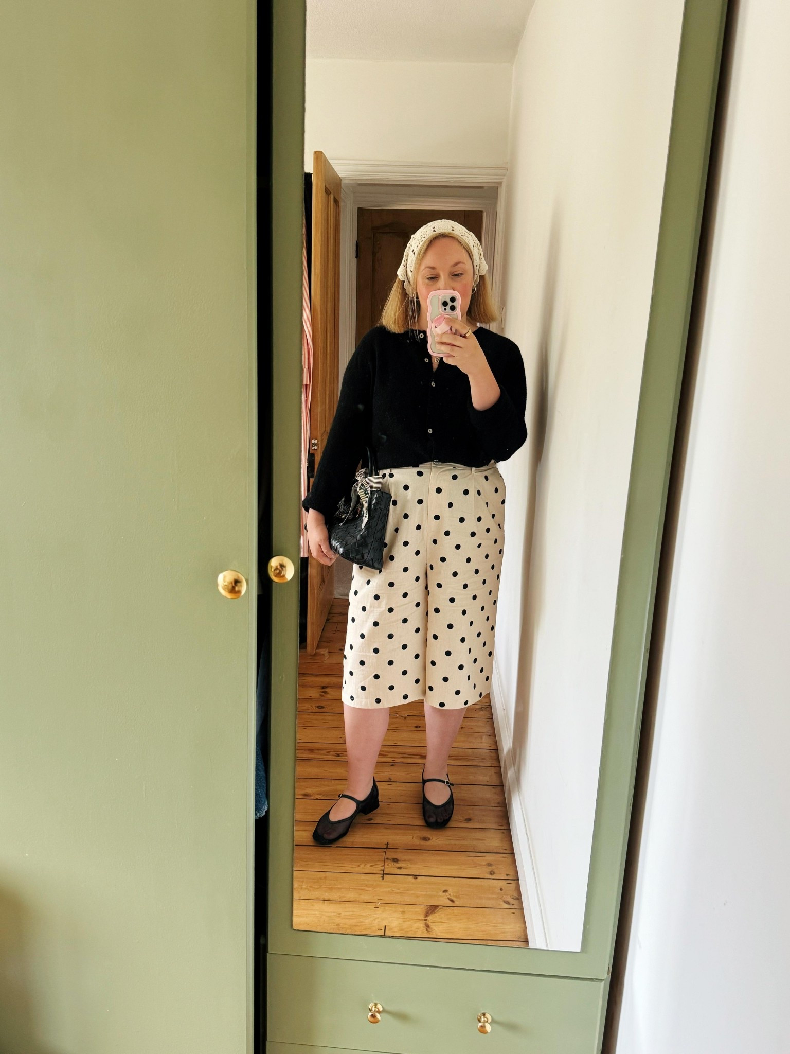 Classic Sezane cardigan and polka dot shorts, Monsoon

#LTKmidsize #LTKsummer #LTKuk