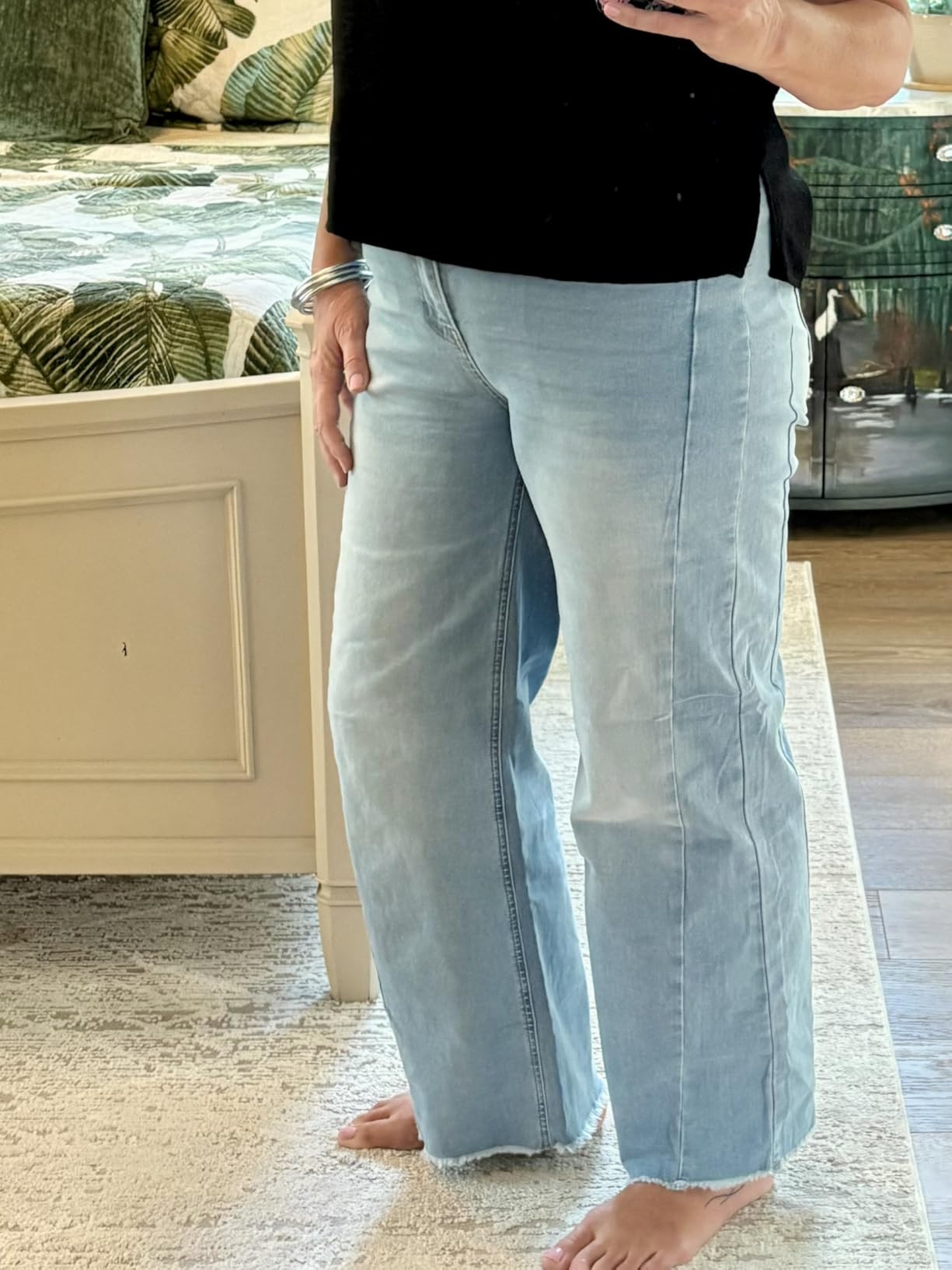 PRETTYGARDEN Wide Leg Jeans for Women Trendy 2025 High Waisted Stretchy Baggy Raw Hem Denim Palaz... | Amazon (US)