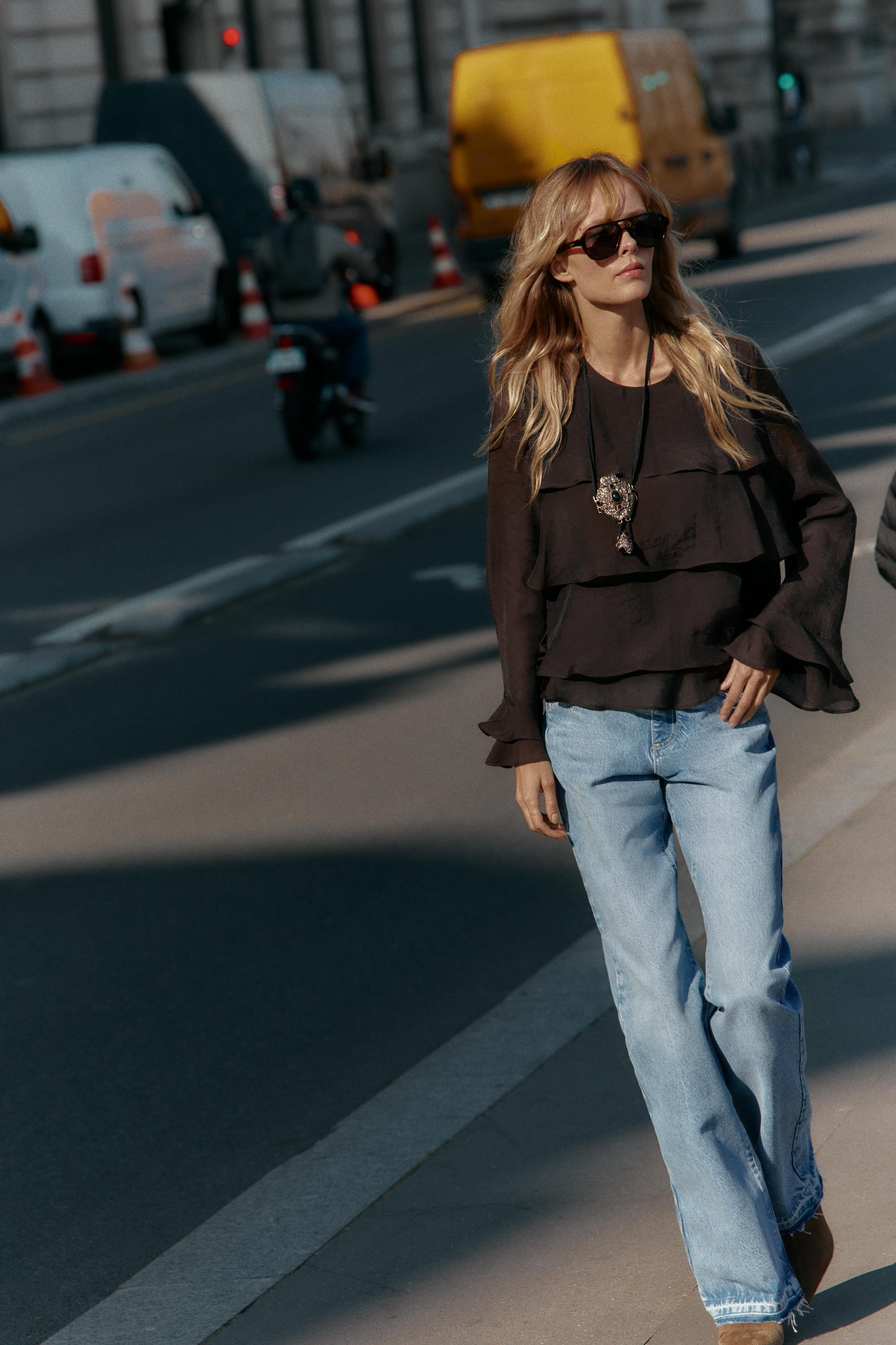 Z1975 MID-RISE BOOTCUT JEANS | Zara US