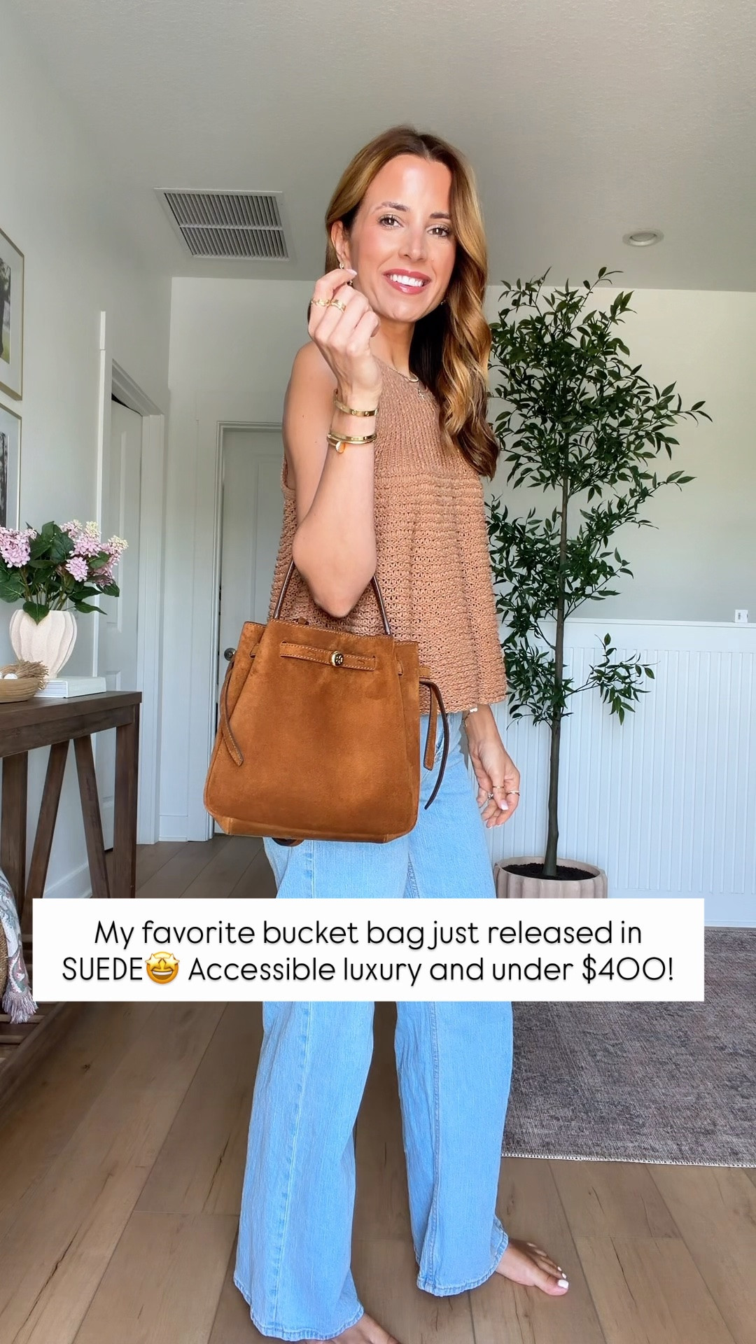My favorite bucket bag was just released in this gorgeous suede! It’s the perfect fall bag! Tory Burch Romy suede bucket bag.

#LTKgrwm #LTKootd #LTKSeasonal