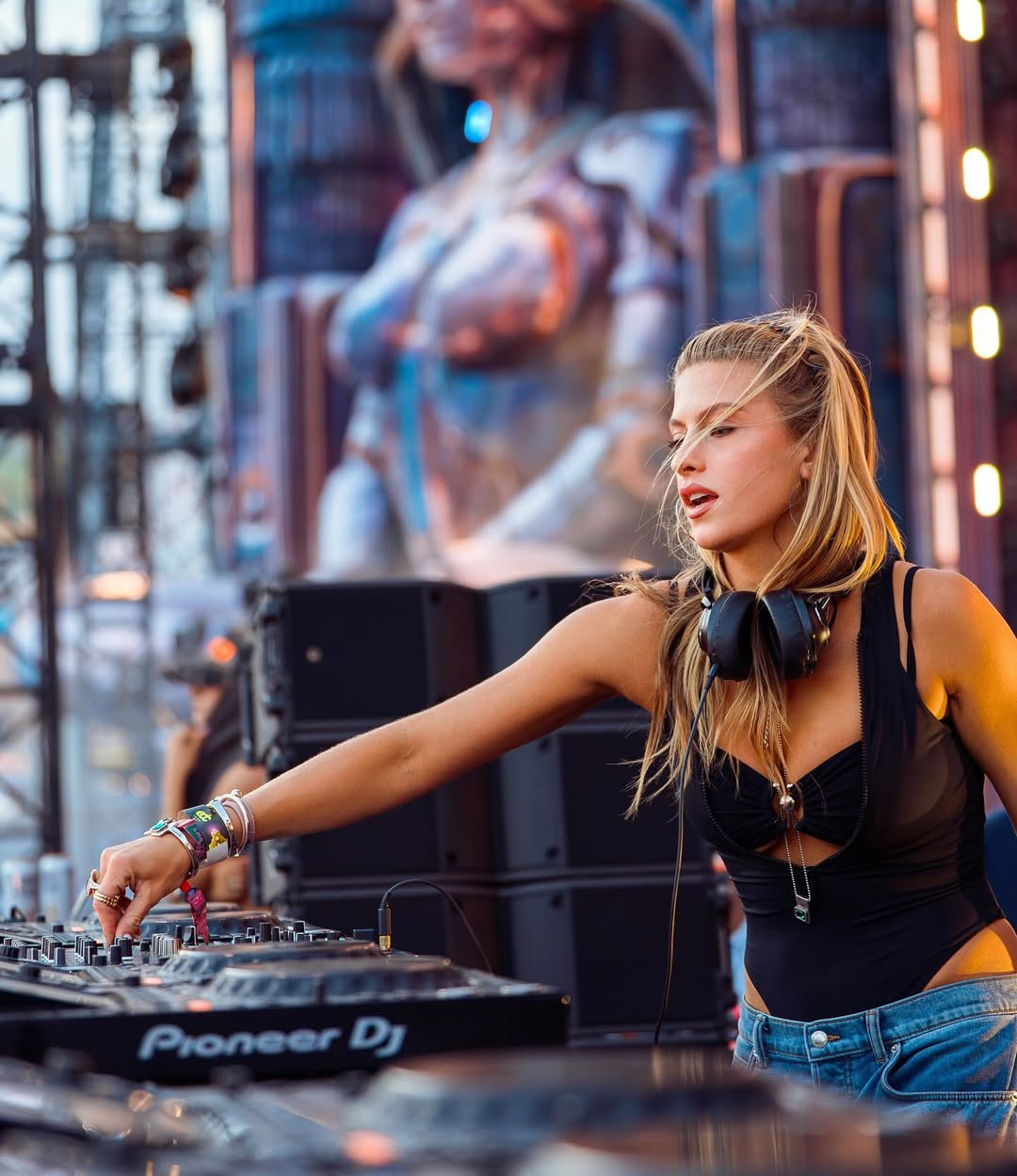 truly one of the coolest expierences of my life… I will never forget this moment opening for @edc_lasvegas <3 THIS IS JUST THE BEGINNING…I LOVE YOUS GUYS 

 #LTKStyleTip #LTKSwim