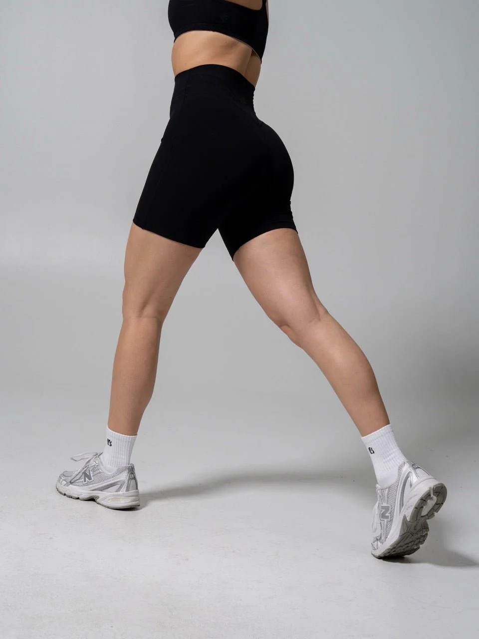 Legacy Short 6” - Onyx Black | Buffbunny Collection