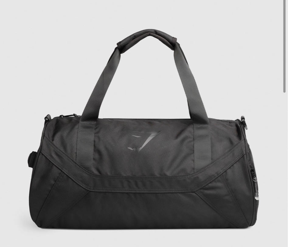 Gymshark gym duffle

#LTKFitness #LTKGiftGuide #LTKActive