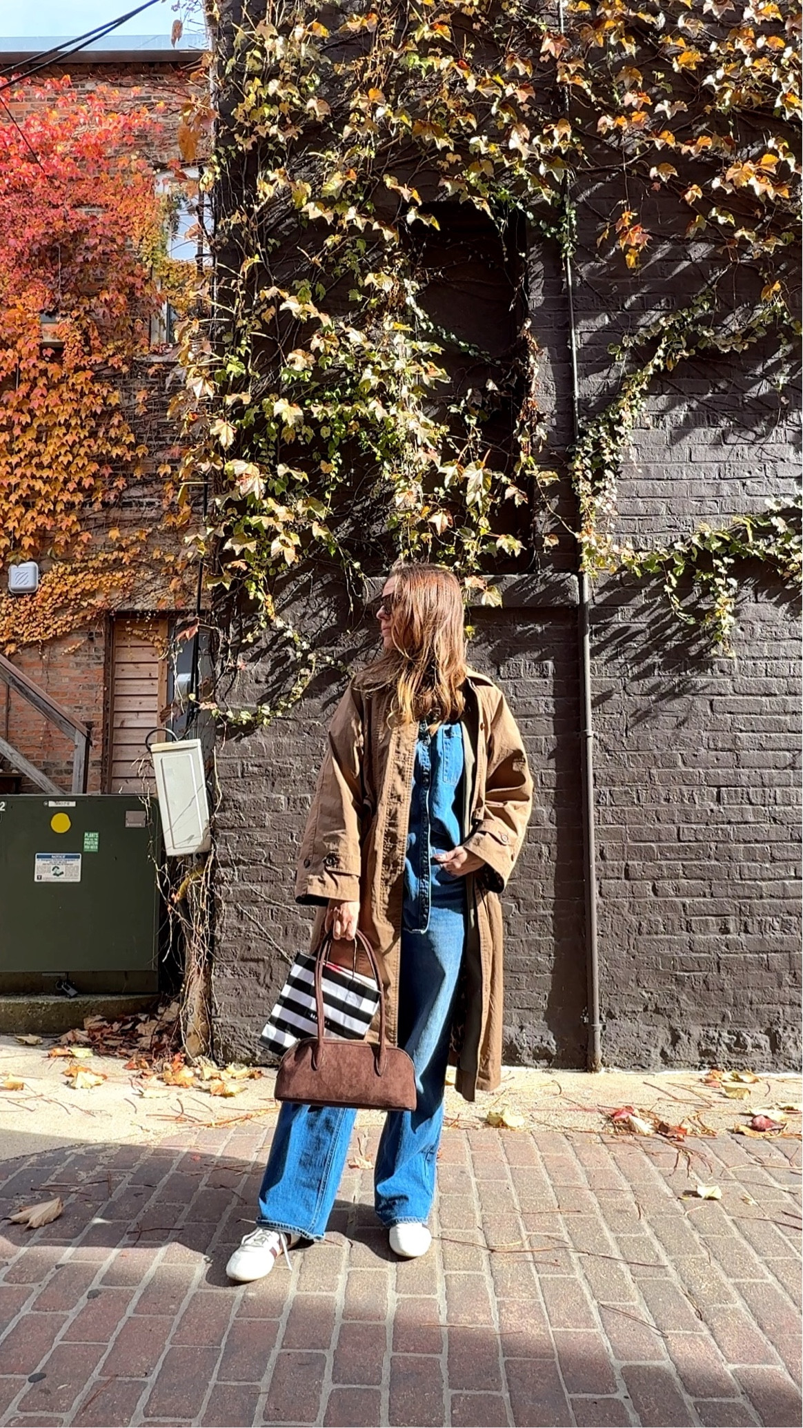 Denim on denim. Jeans fit tts. Wearing size 4 regular 

#LTKootd #LTKOver40 #LTKSaleAlert