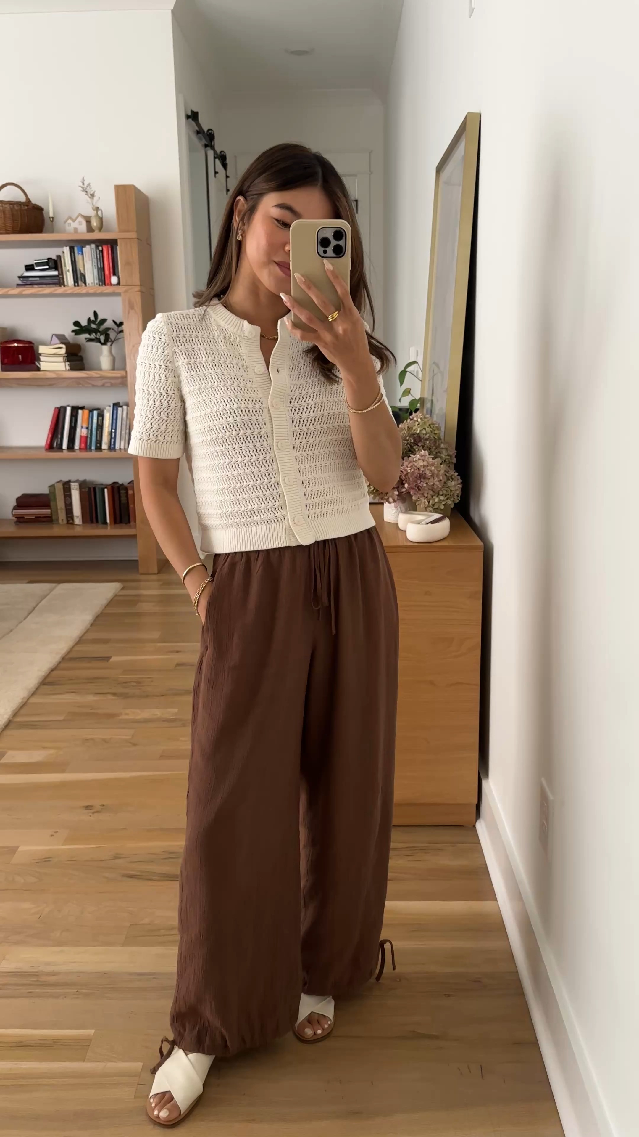 Are you looking for comfy petite friendly pants? These @abercrombie balloon pants are so cozy and come in short inseams!

Sizing info:
Abercrombie Convertible Crinkle Balloon Pull-On Pant - Size XXS Short in Brown 
Abercrombie Textural Short-Sleeve Crew Cardigan - Size XS in Cream 

petite fashion, get dressed with me, outfit inspiration, ootd, nashville outfit, Nashville influencer, petite style, vacation style, casual outfits, mom style, petite pants, spring outfits, spring outfit info, spring pants, spring outfit idea, spring top, spring sweater, spring shoes, balloon pants, petite comfy pants, abercrombie pants, summer sweater, 

 

#LTKTravel #LTKootd #LTKSeasonal