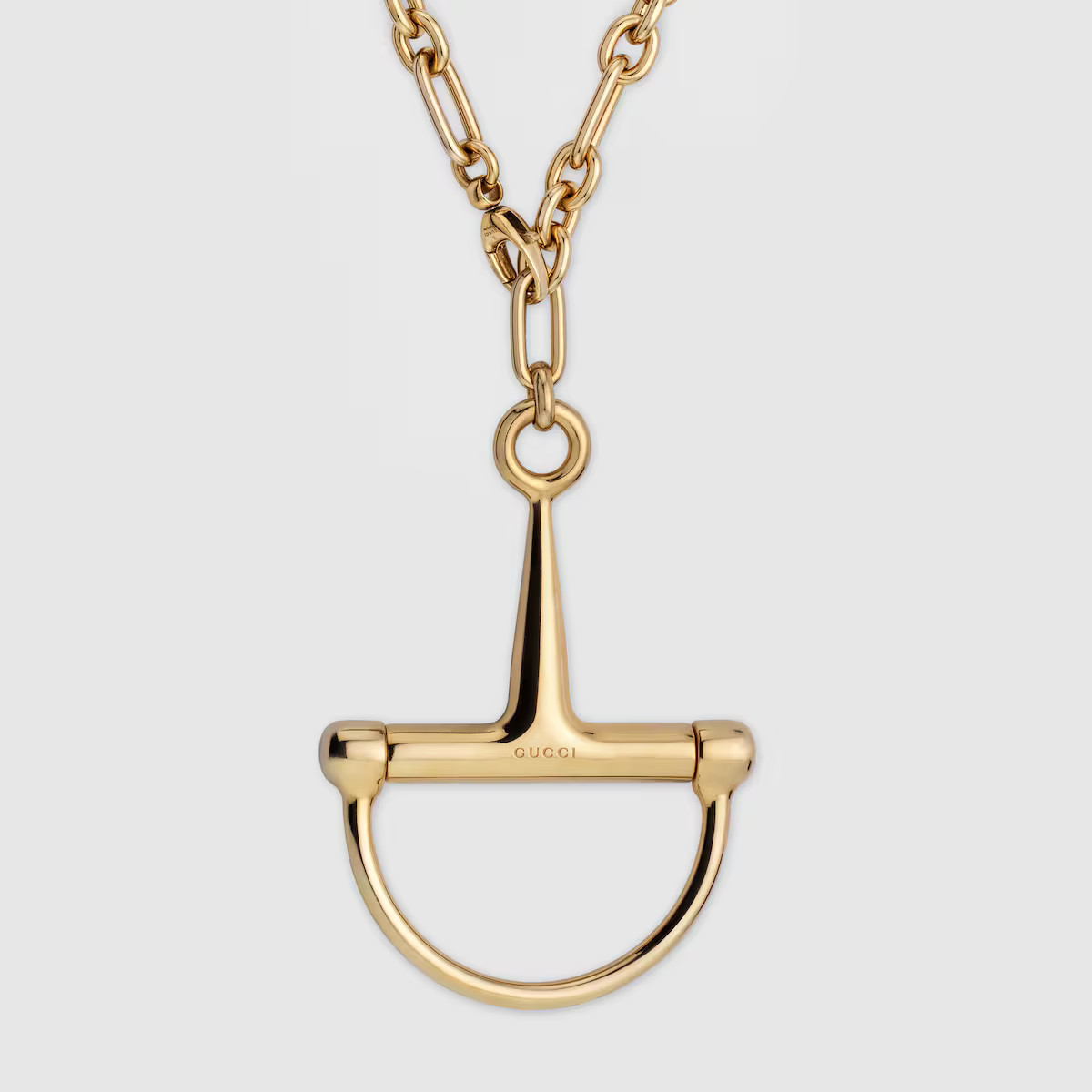 In the Fall Winter 2025 collection, inspired by signature designs, this necklace is defined by th... | Gucci (US)