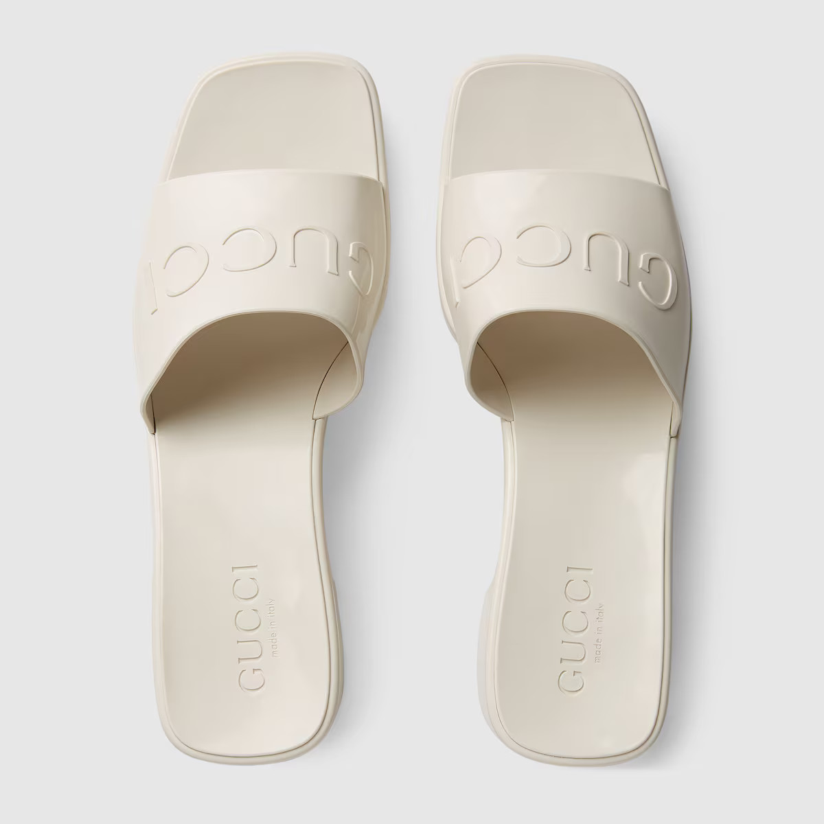 Gucci Women's rubber slide sandal | Gucci (US)