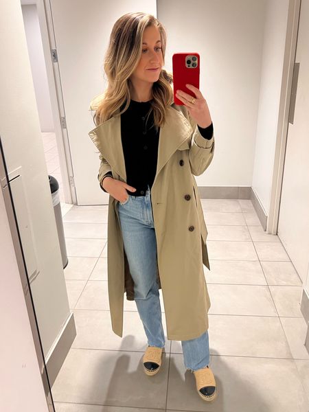 work OOTD 2.21.2024

Cardigan - Express (old linked similar) 
Jeans - Abercrombie
Shoes - Chanel 
Trench coat - Banana Republic 
Earrings - Amazon

#LTKshoecrush #LTKworkwear #LTKfindsunder100