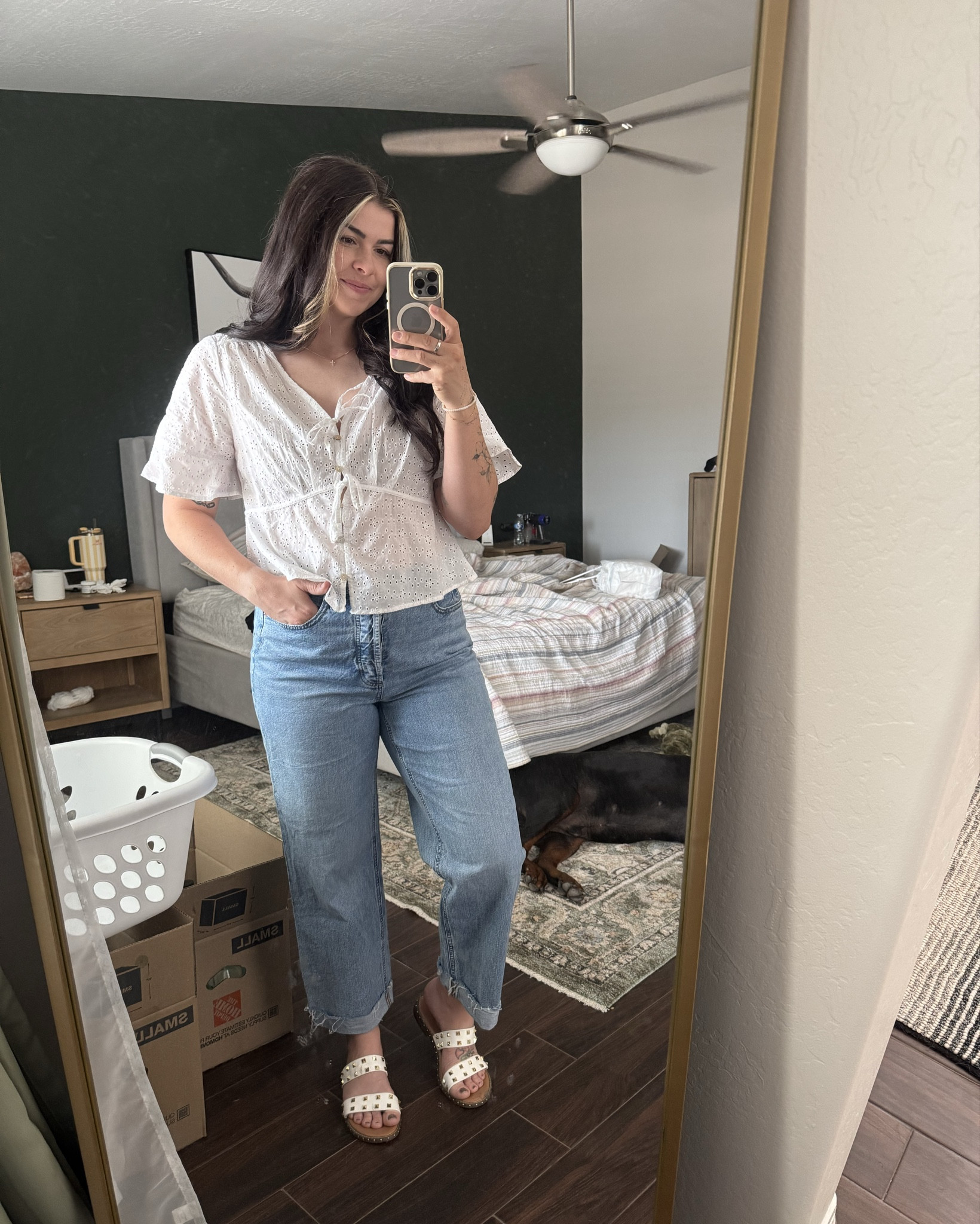 Target jeans for the win! 
I’m not a Jean-loving girlie, so I was shocked when I realized that I actually love these! 
•
#jeans #denim #target #targetfinds #mom #momlife

#LTKStyleTip #LTKMidsize #LTKFindsUnder50