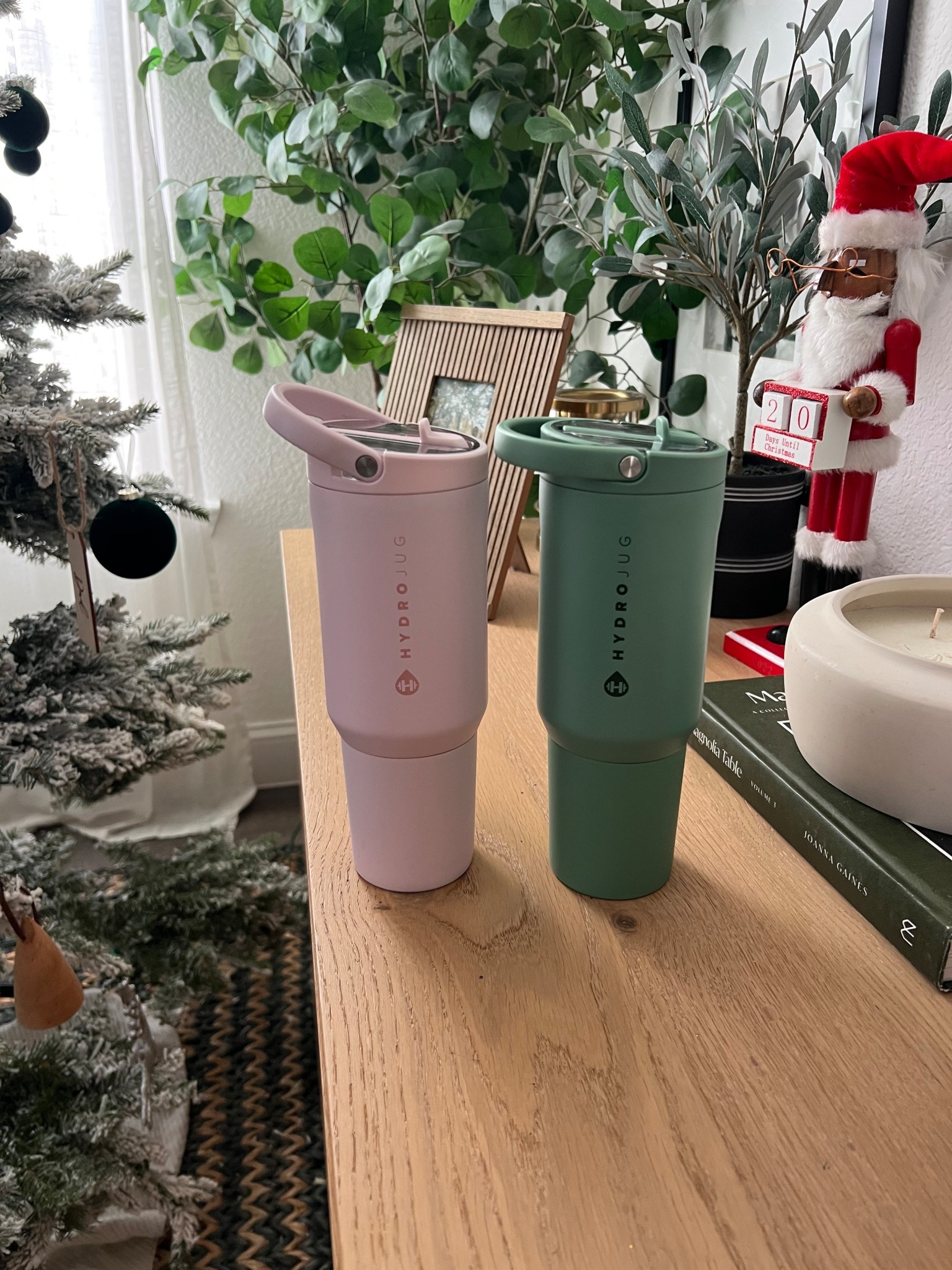 It’s giving wicked on accident 😂 kids got new Hydrojug sports.

Glinda & Elphaba is that you?

Hydrojugs, gift ideas, wicked 

#LTKActive #LTKKids #LTKGiftGuide