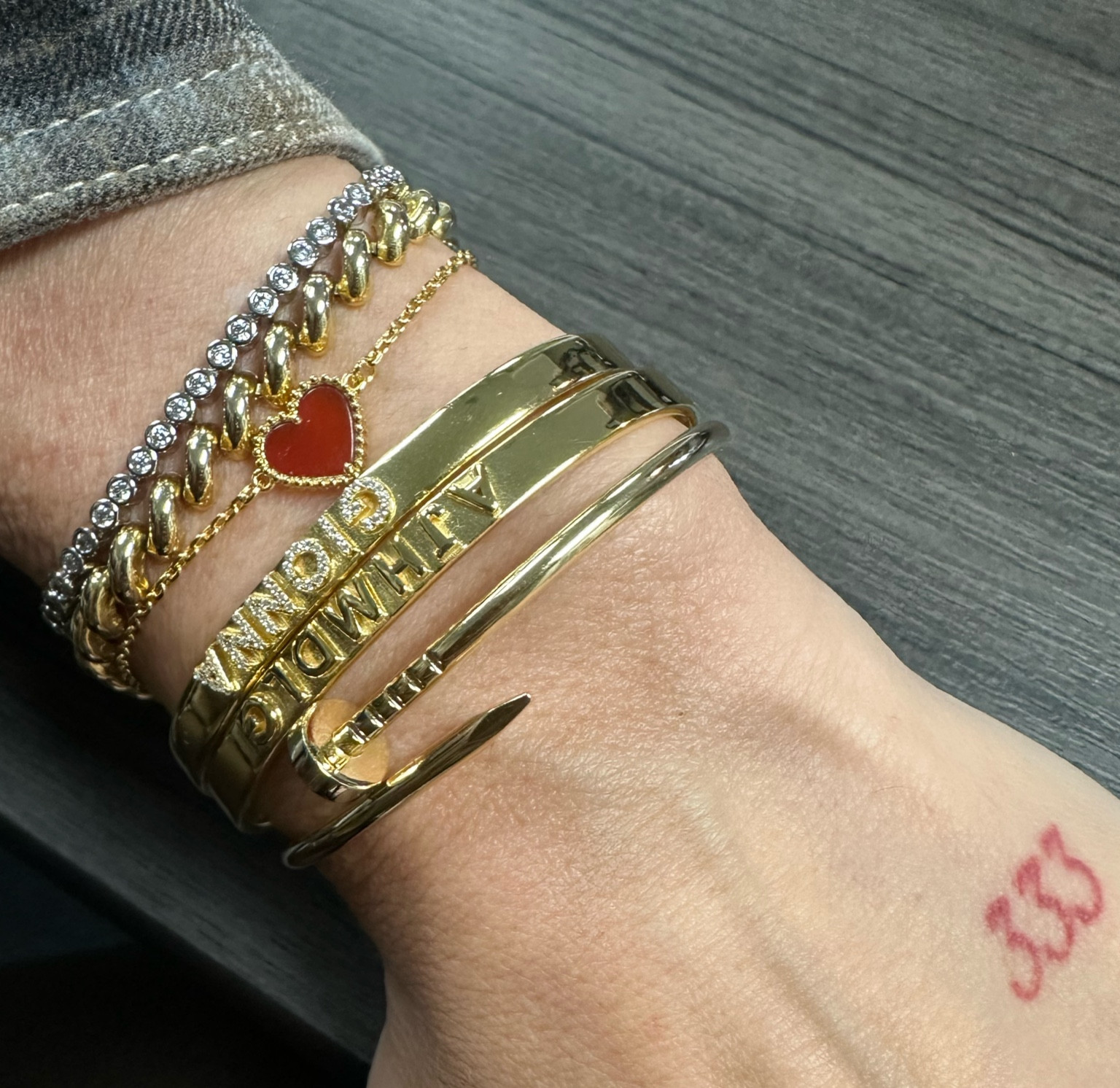 Heart and custom things for V day ❤️‍🔥💕💝❣️

#LTKGiftGuide #LTKSaleAlert #LTKStyleTip