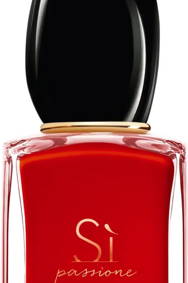Giorgio Armani Sì Passione Eau de Parfum Fragrance

#LTKGiftGuide #LTKHoliday #LTKbeauty