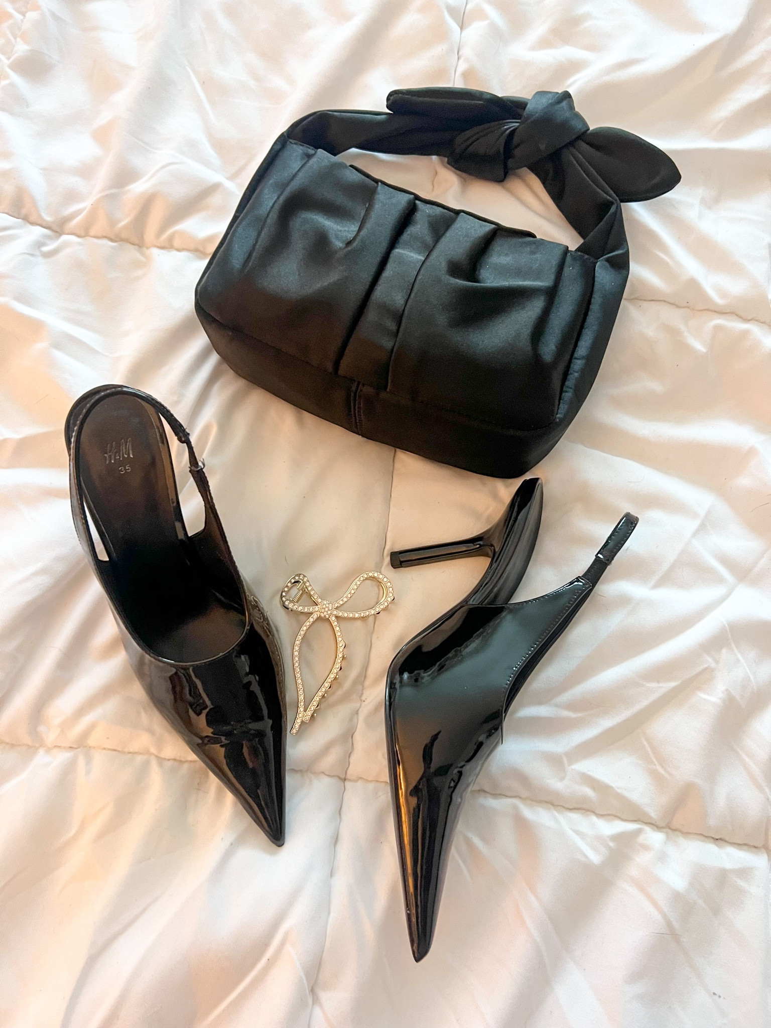 Wore these shoes out for like 7 hours last night and it was my first time wearing them and they were SO comfy! Currently 30% off! 

holiday party outfits, shoes, Black Friday sale 

#LTKshoecrush #LTKCyberWeek #LTKsalealert