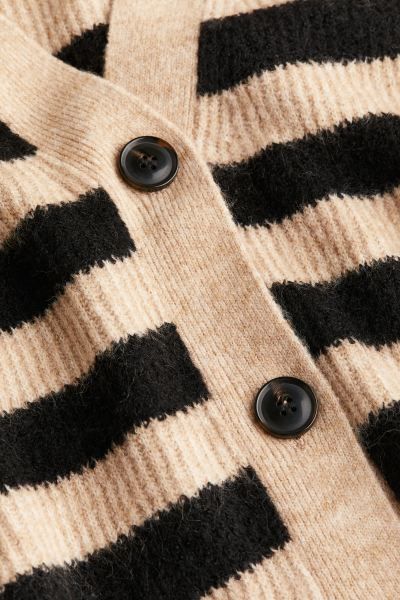 Oversized rib-knit cardigan - Beige/Striped - Ladies | H&M GB | H&M (UK, MY, IN, SG, PH, TW, HK)