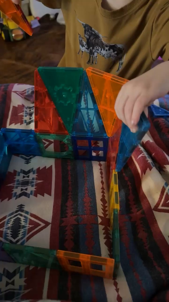 These magnatiles are the best for free play! My kids will play with these for hours!! 