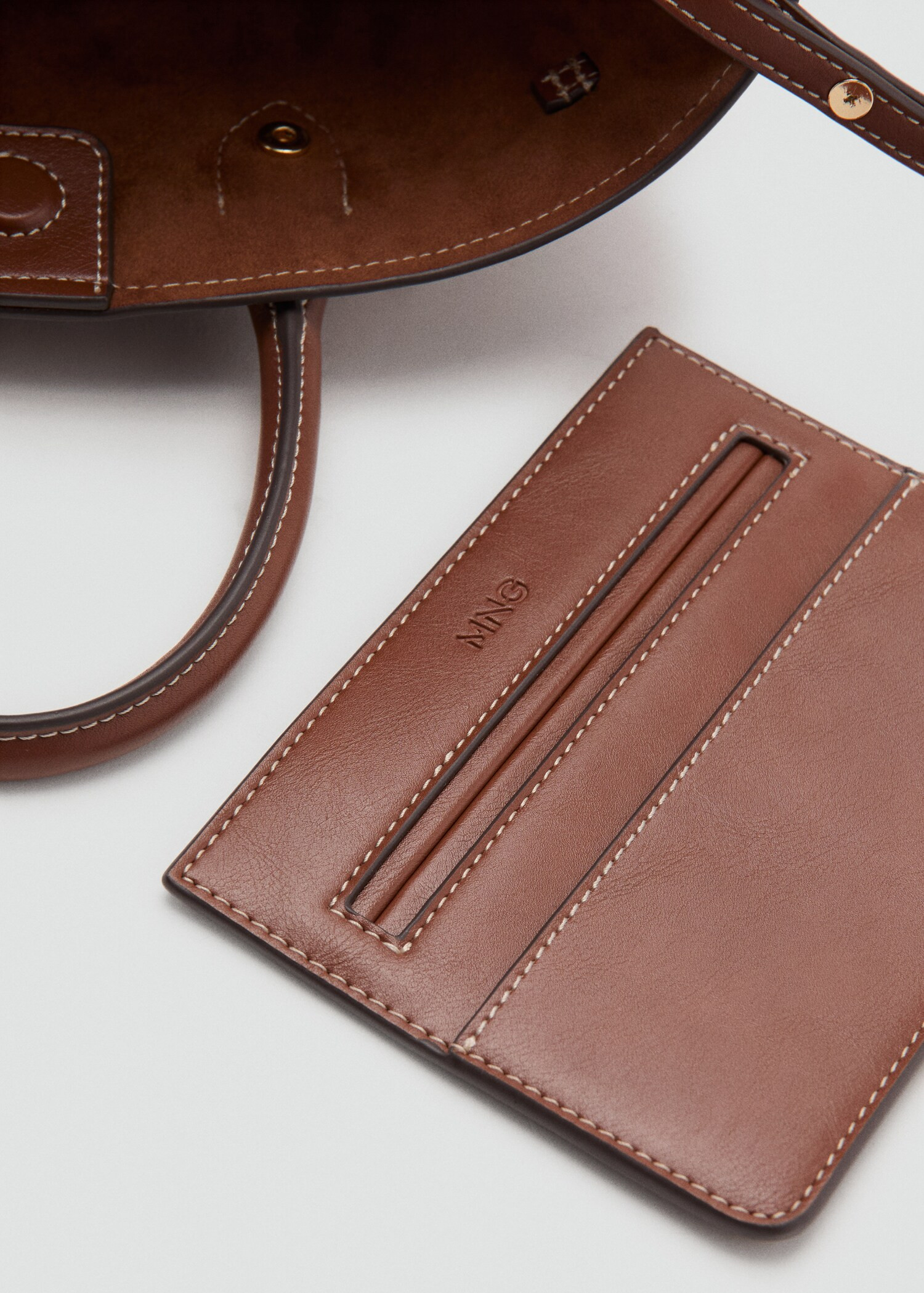 Small crossbody bag | Mango (US/MX/AU)
