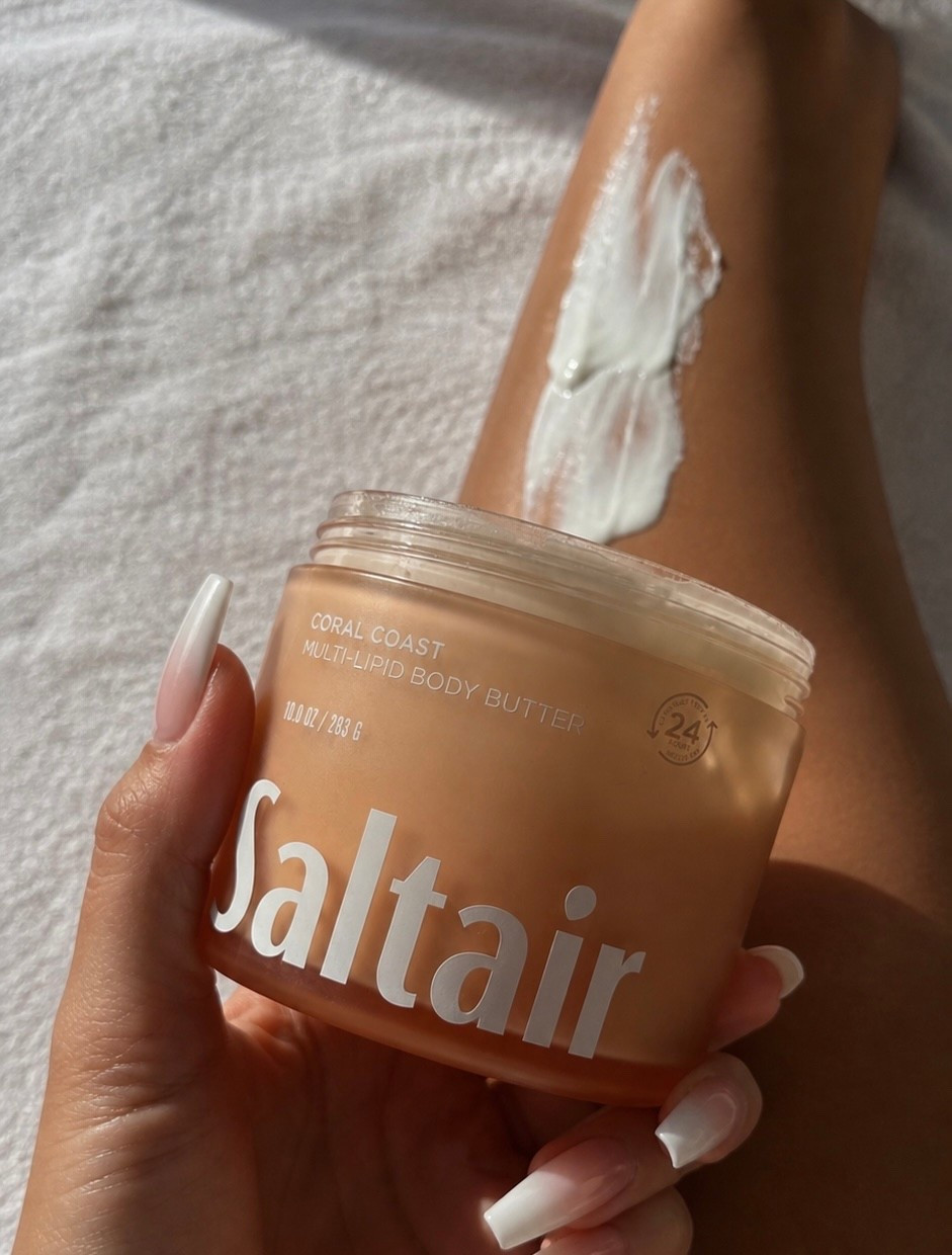 I’ve been using it mostly after showers and the difference in my skin is actually noticeable — it feels more nourished, looks healthier, and stays moisturized all day

also the scent… it’s that warm, clean, slightly beachy vibe that just makes you feel put together and fresh without being overpowering

one of those products that feels a little more luxe but is 100% worth it if you love that soft, glowy skin look ✨

#LTKootd #LTKgrwm #LTKmomlife