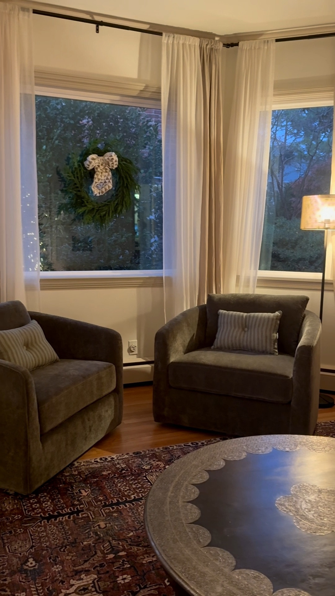 Unboxing my new @potterybarn swivel chairs ✨ just in time for cozy season… and in true preparing for Christmas fashion, I’ve now unintentionally redesigned my entire living room while putting up the tree. 

#luluandgeorgia #swivelchair #potterybarn 

#LTKCyberWeek