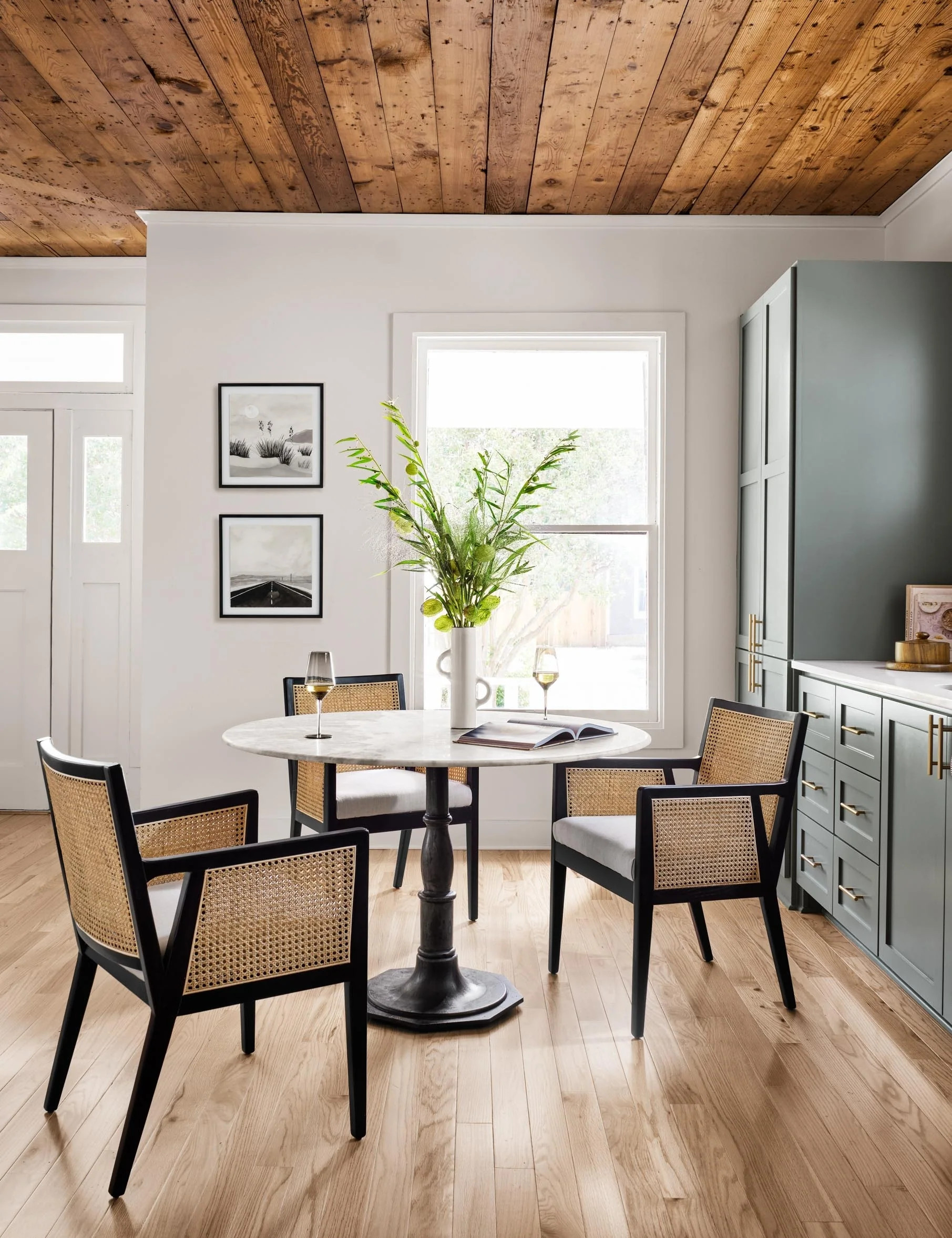 Victoria Round Dining Table | Lulu and Georgia 