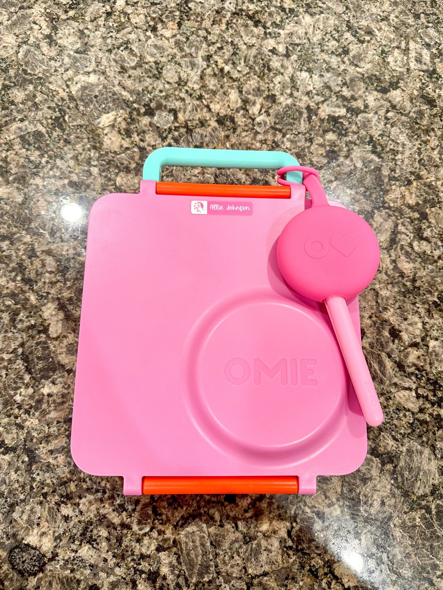 School lunch box, school bento box, school lunch ideas 

#LTKFindsUnder50 #LTKKids #LTKFamily
