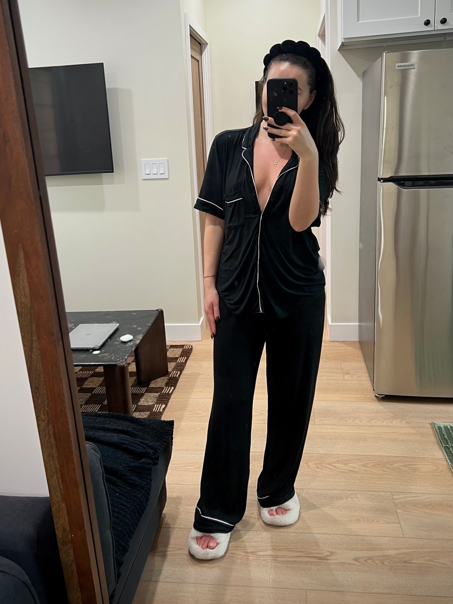 Pj’s, slippers & headband 

#LTKStyleTip #LTKU