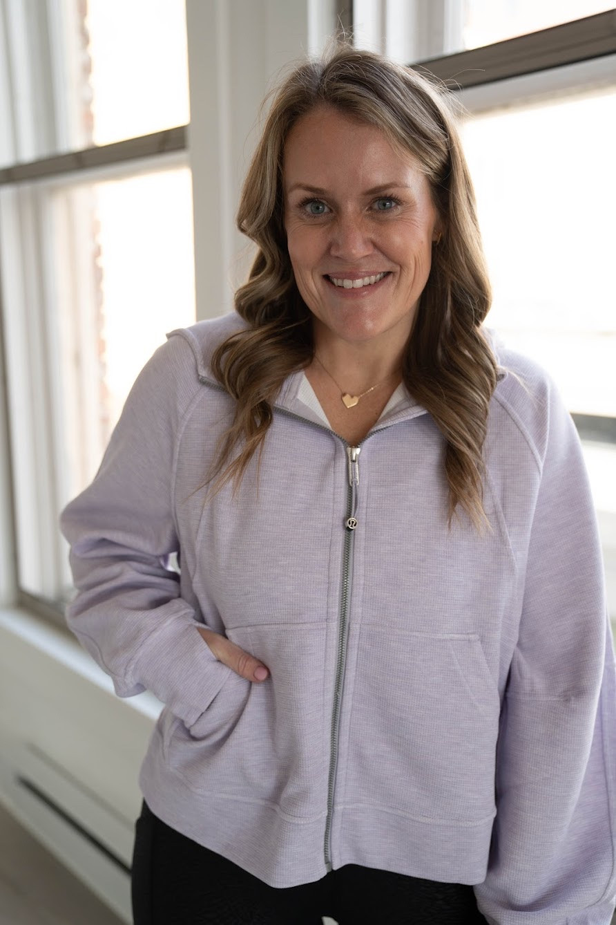 Casual winter outfits

 sweatshirts leggings  sneakers  athleisure  training shoes  lounge set  winter outfit  mom outfit  lululemon  trendy fashion

#LTKgrwm #LTKootd #LTKActive