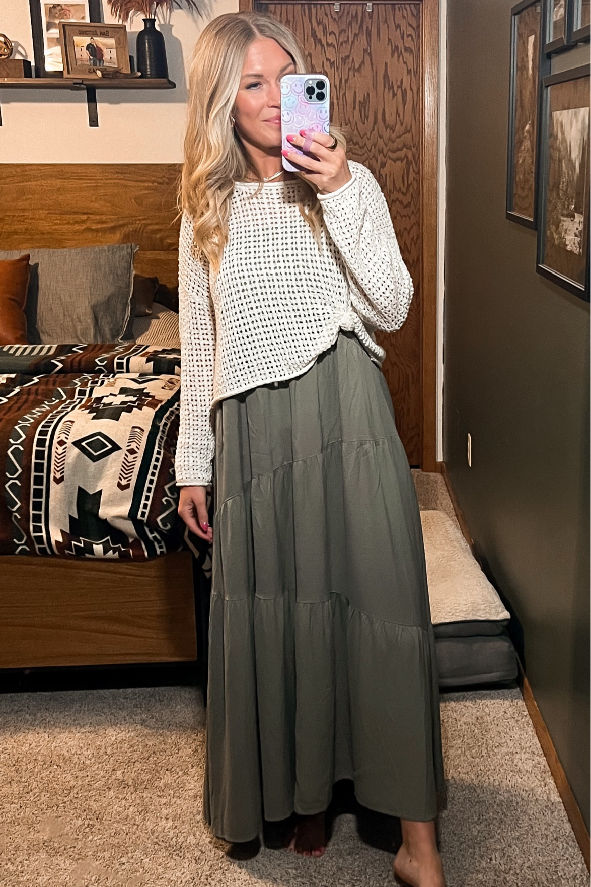 Fall photos anyone? 
How cute is this outfit 

#LTKMidsize #LTKFindsUnder50 #LTKStyleTip