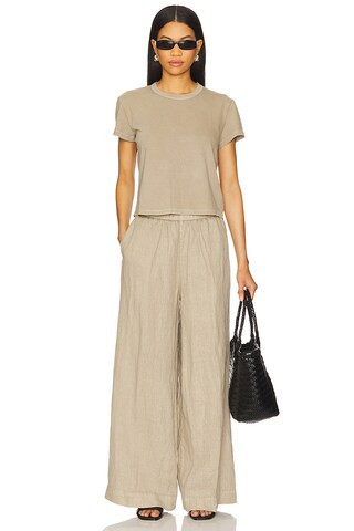 Shrunken Short Sleeve Tee in Overcast Pigment | Revolve Clothing (Global)