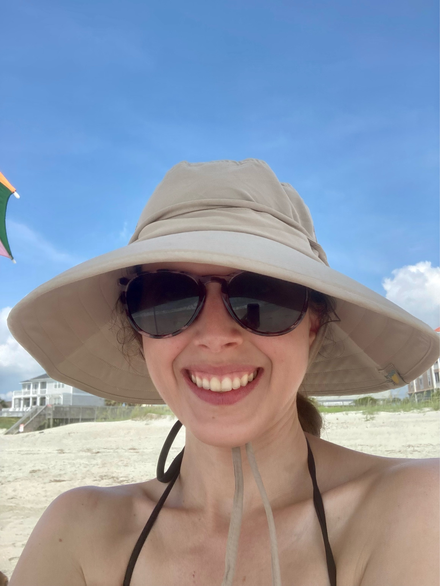 Sun hat from amazon! 

Beach hat
Sun hat 
Beach gear
Vacation 

#LTKtravel #LTKSeasonal #LTKFind