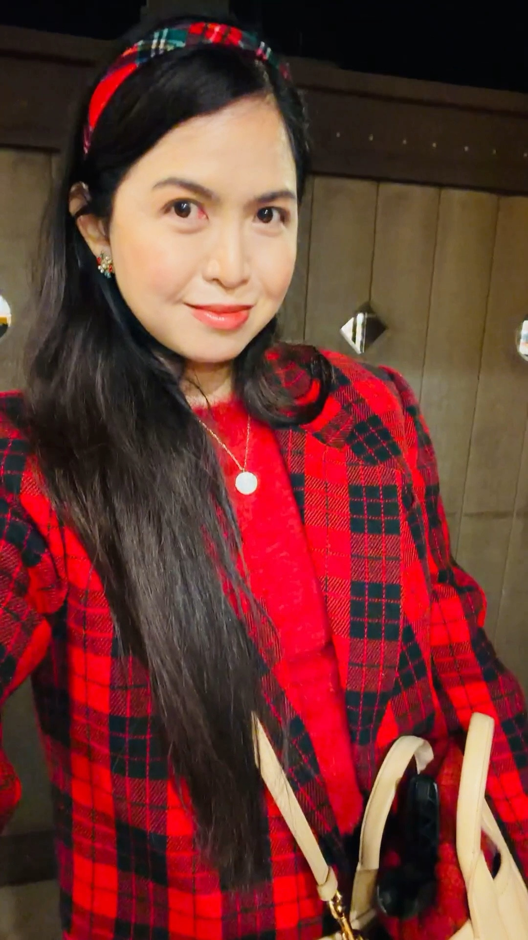 The color of the season is definitely Red!🤗🎄🎅❤️❤️Loving plaid this year and blazers are the best this season!👏Linked similar ones, some are on sale, flattering and work friendly!



#ltksalealert #ltkstyletip #ltkfindsunder100 #ltkU #ltkover40 #ltkworkwear #nordstrom #vicicollection #holidaystyle #ltktravel

#LTKHoliday #LTKGiftGuide #LTKSeasonal