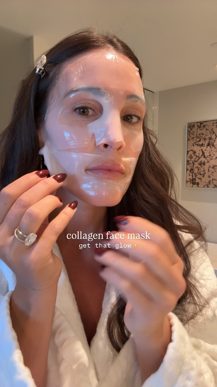 @terezandhonor #ad
Collagen face mask to get that glow ✨✨

#LTKBeauty #LTKmomlife #LTKselfcare