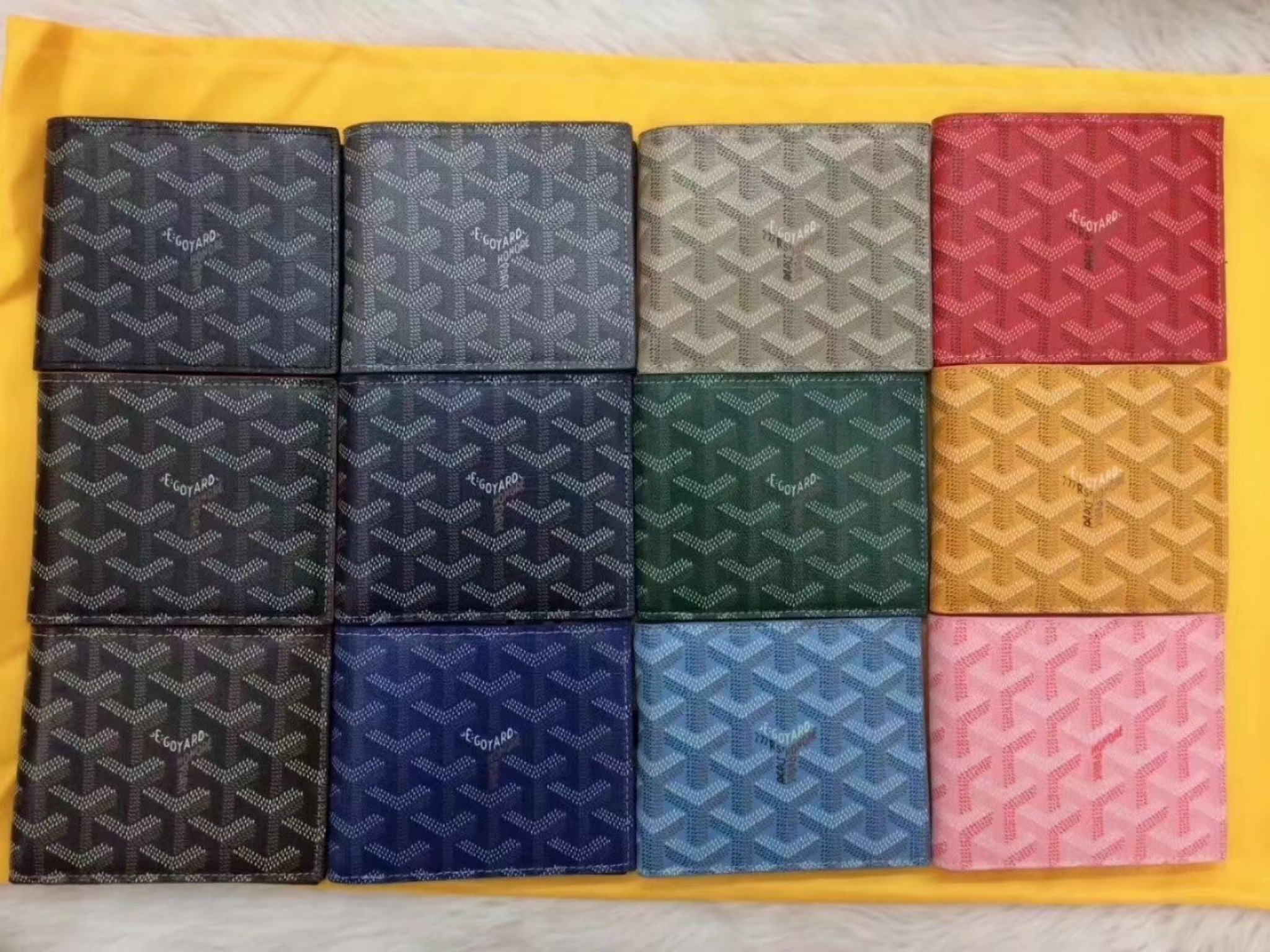 GOYARD wallet

#LTKSpringSale